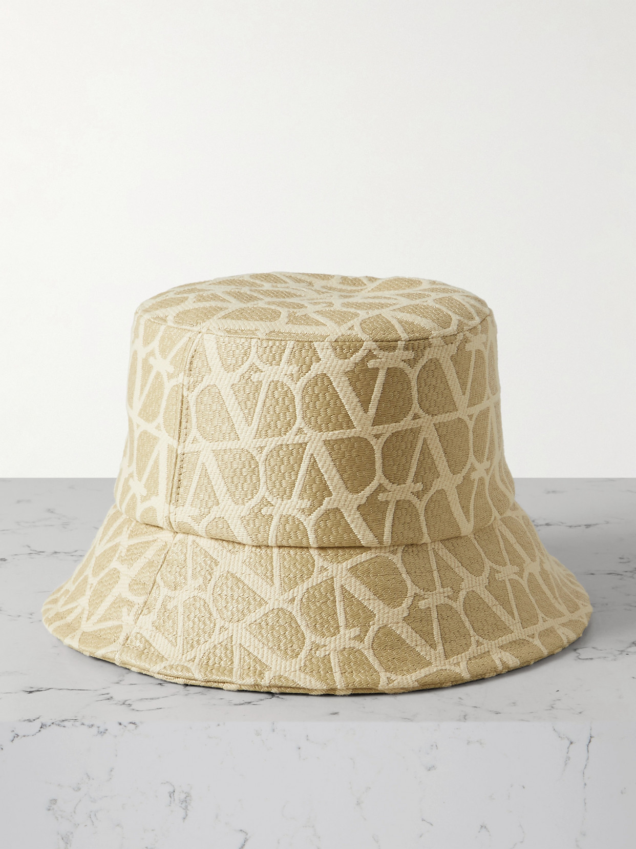 Valentino Garavani Jacquard-woven Raffia Bucket Hat In Neutrals