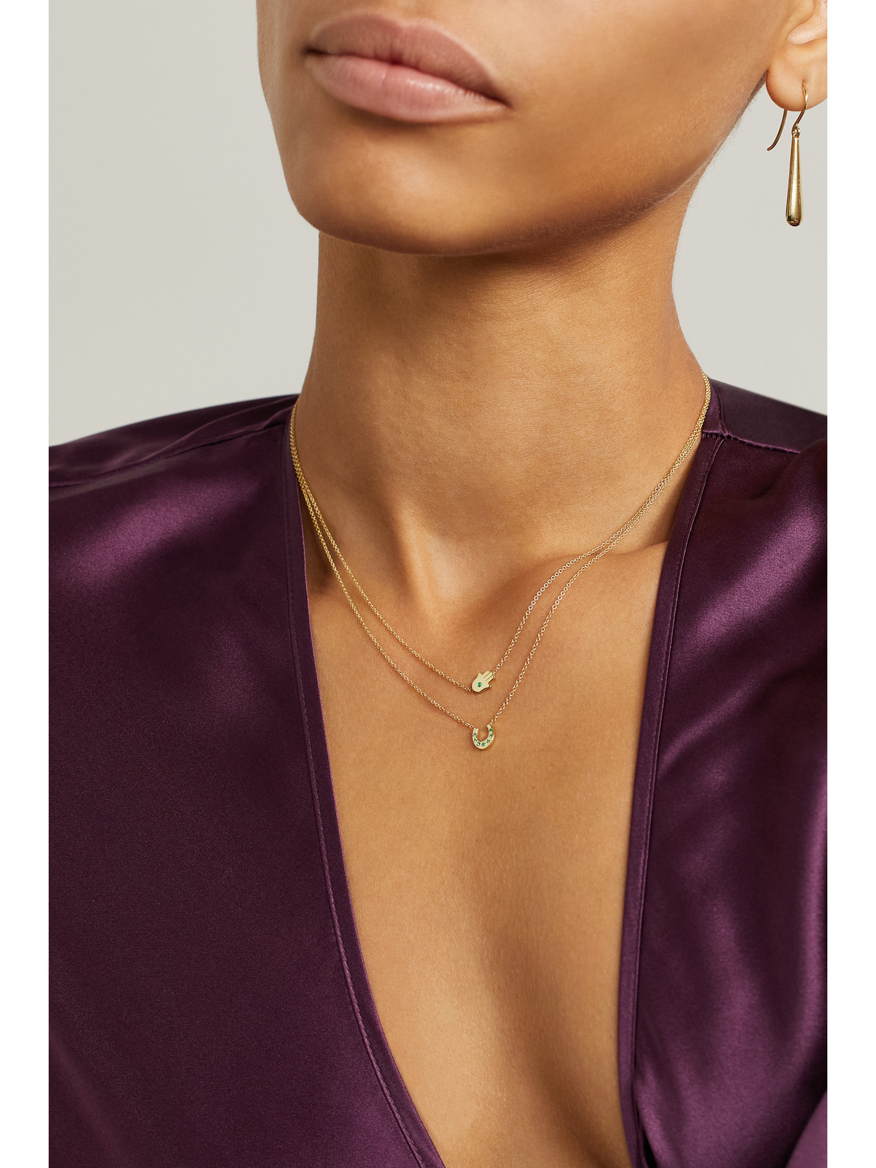 Jennifer Meyer Mini Horseshoe 18-karat Gold Emerald Necklace In Gold