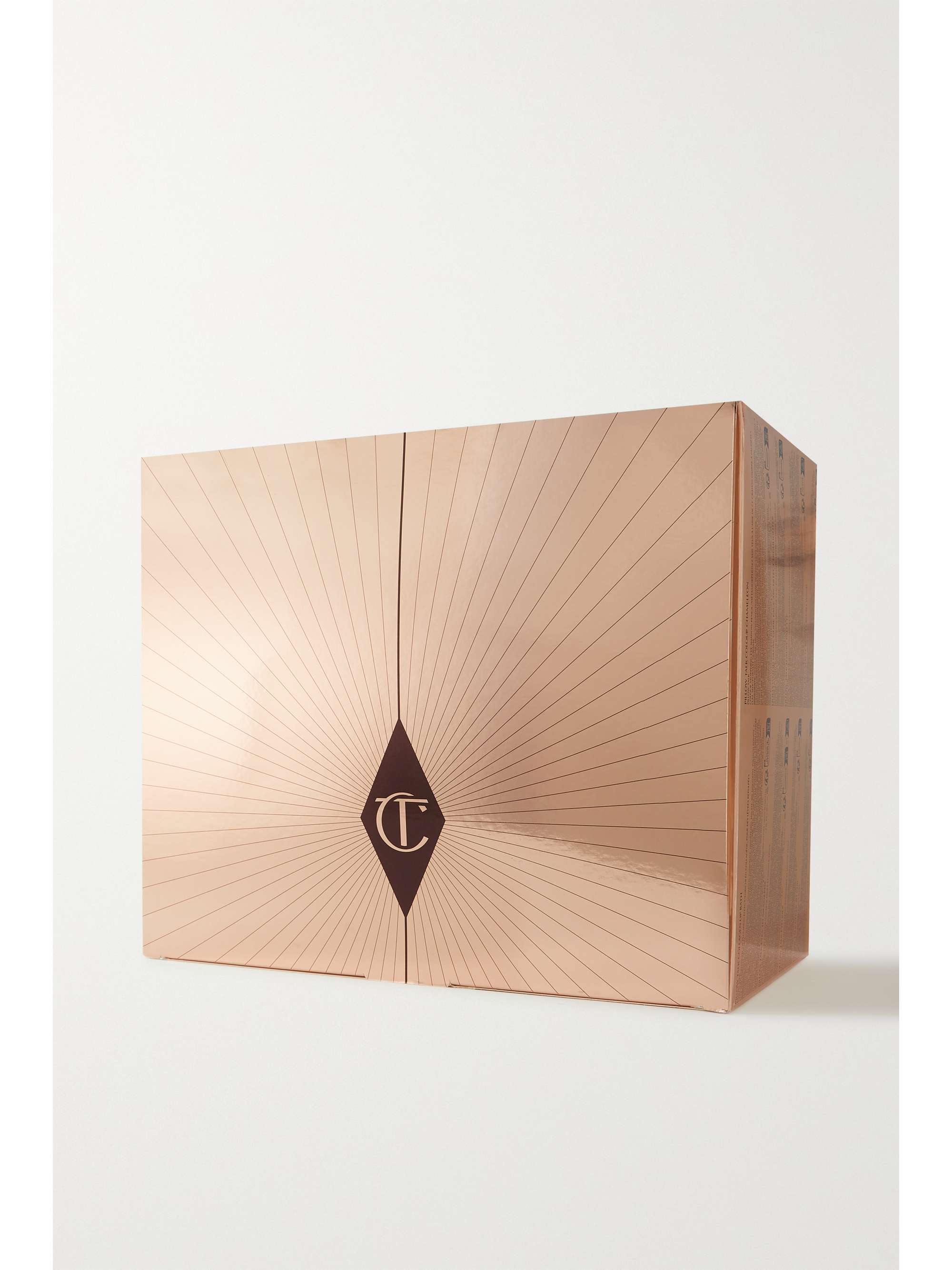CHARLOTTE TILBURY 