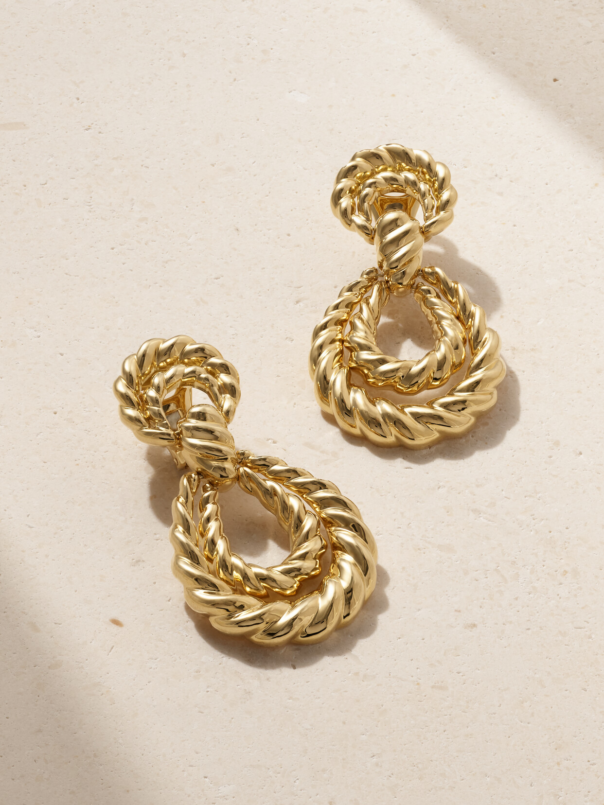 DAVID WEBB - Lasso 18-karat Gold Clip Earrings - One size