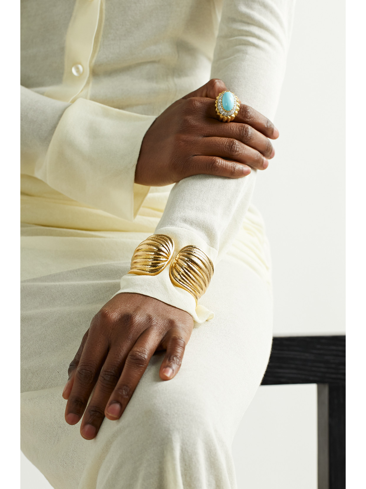 David Webb Scallop 18-karat Gold Cuff In Gold