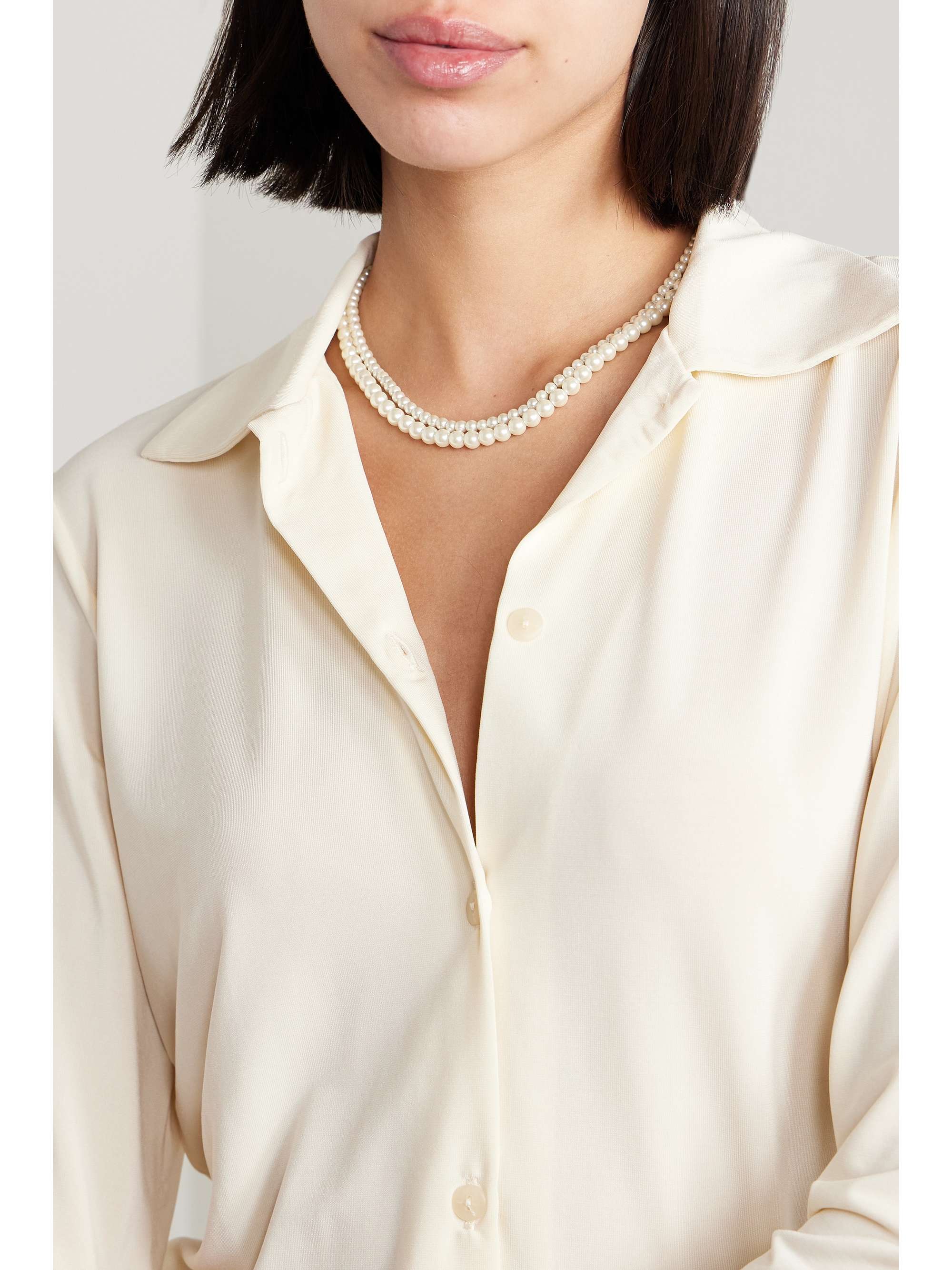 ROXANNE ASSOULIN 