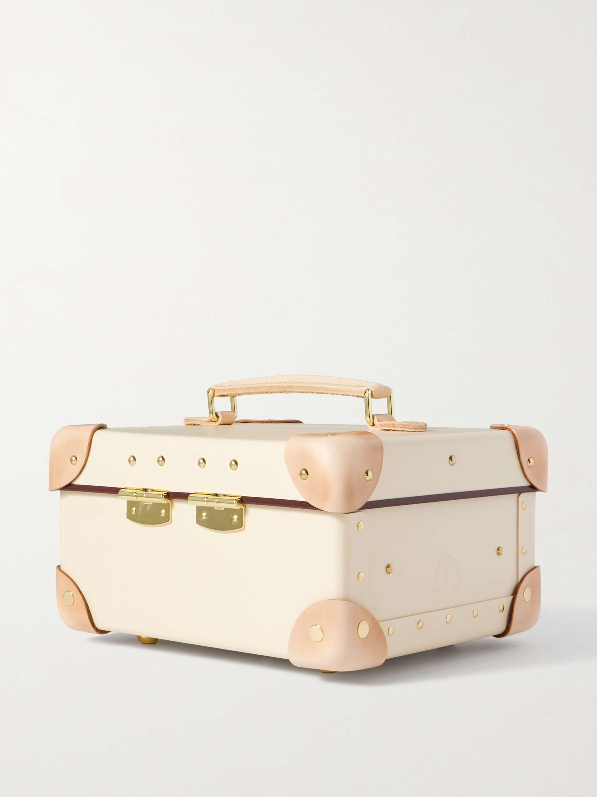 GLOBE-TROTTER 