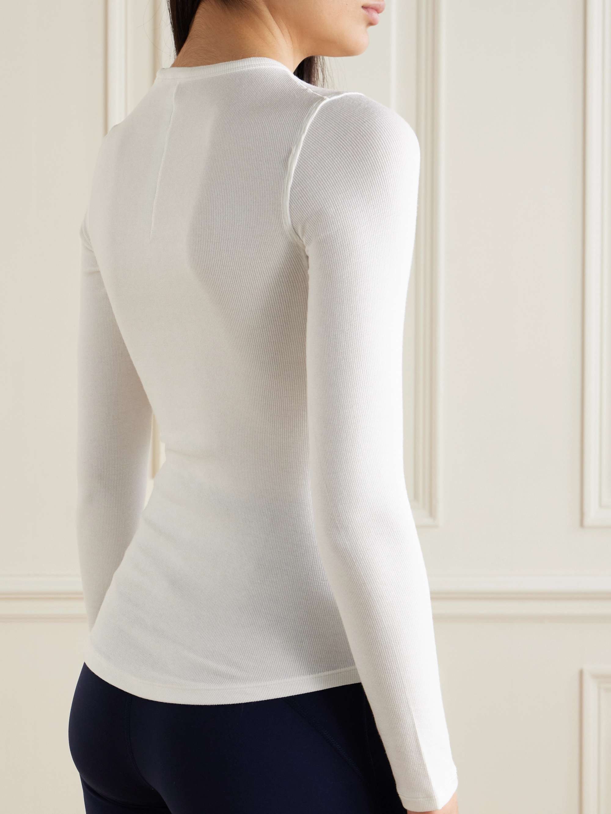 LULULEMON 