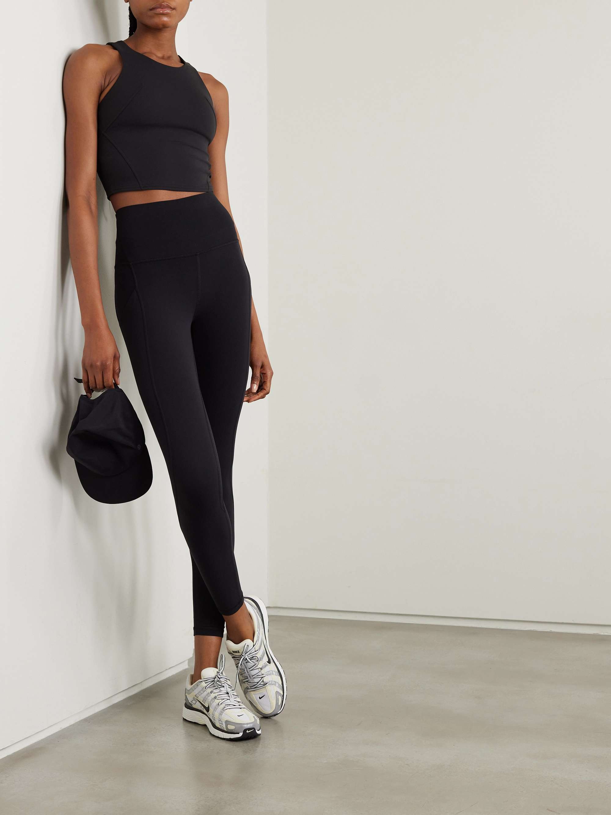 LULULEMON 