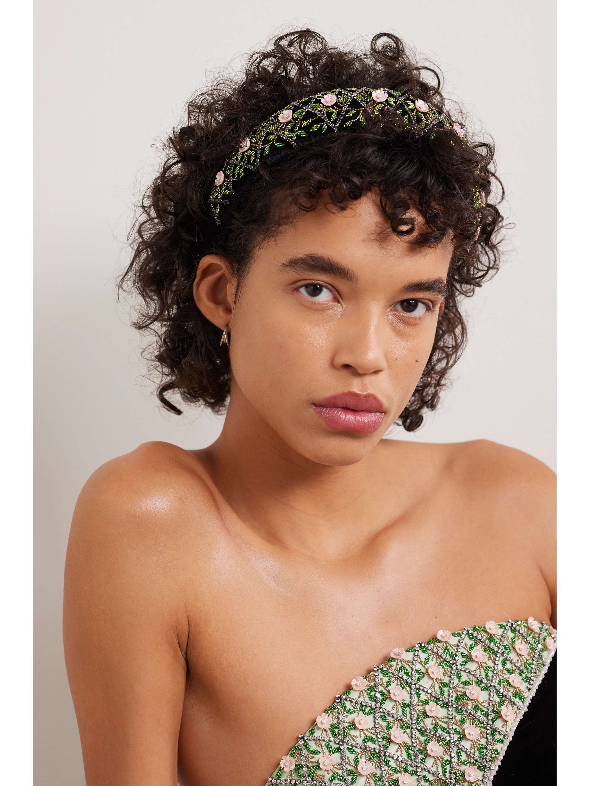 CLIO PEPPIATT 