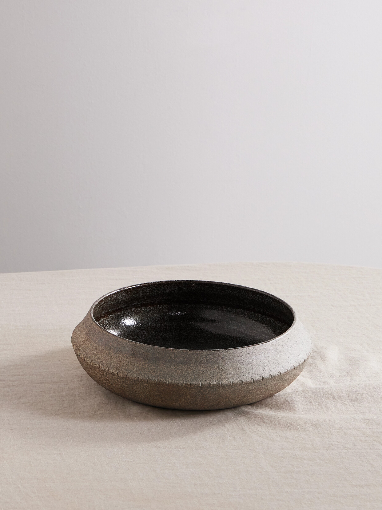 Marloe Marloe - + Net Sustain Ry Speckled Large Glazed Iron Clay Bowl - Unknown