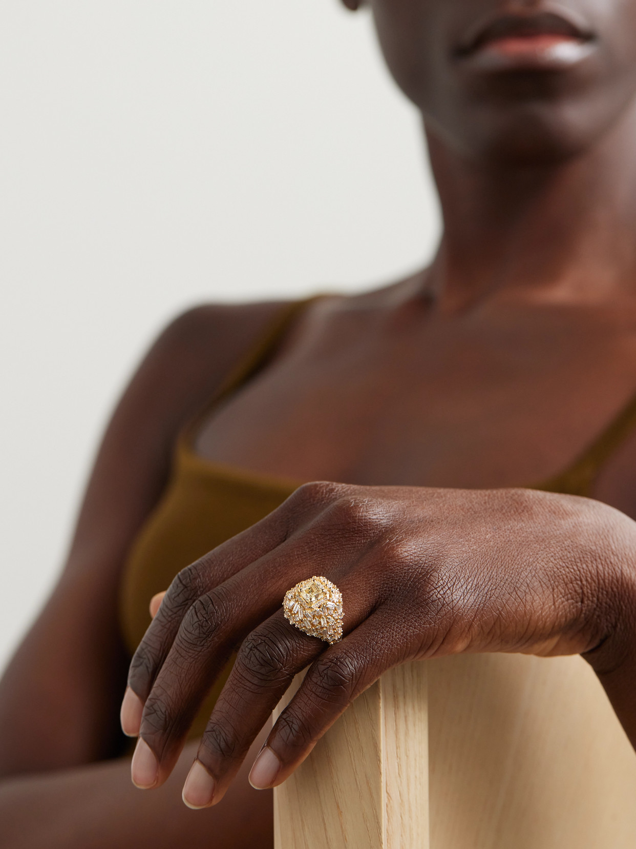 Suzanne Kalan 18-karat Gold Diamond Ring In Gold