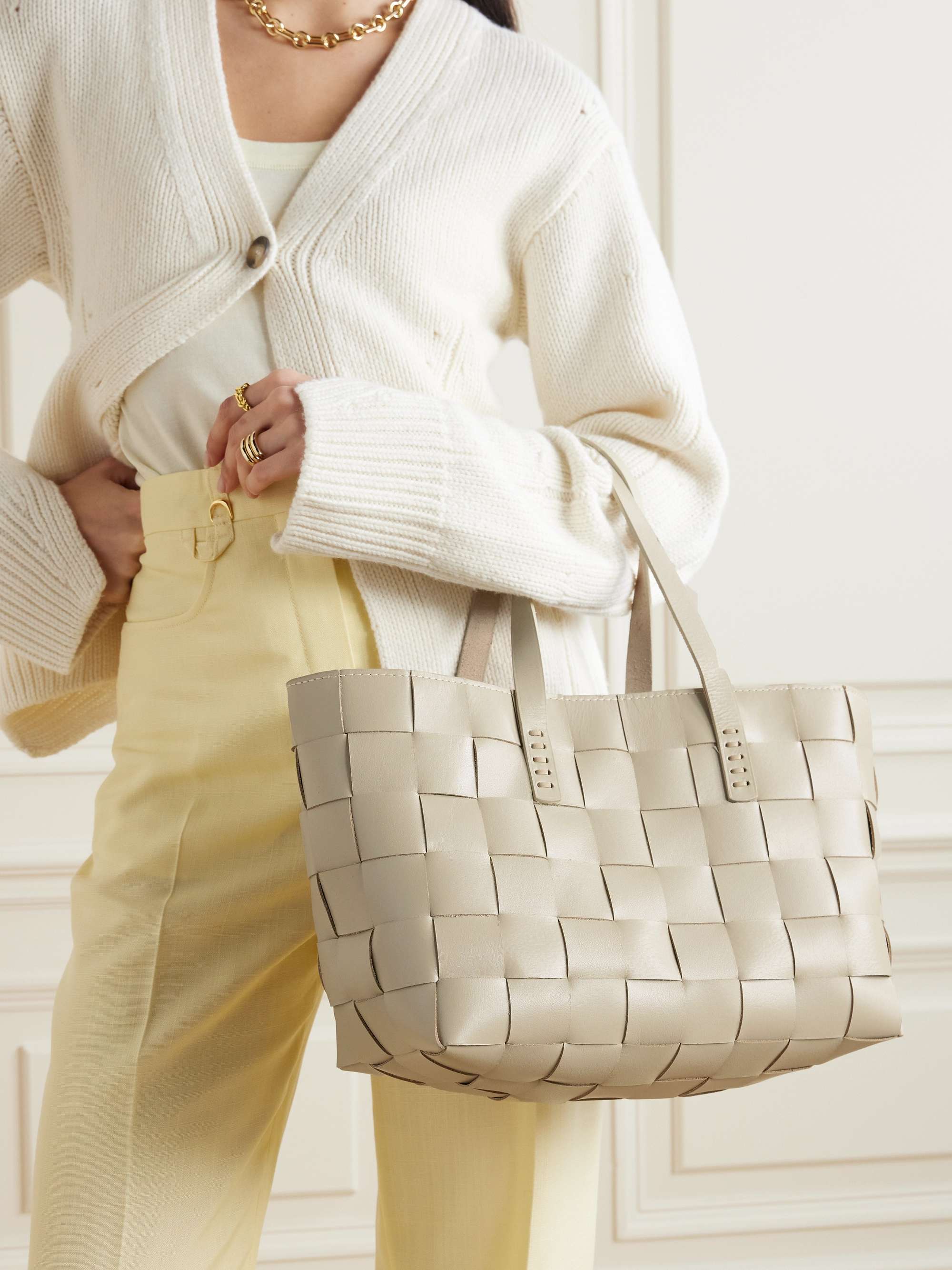 Dragon woven leather bag deals