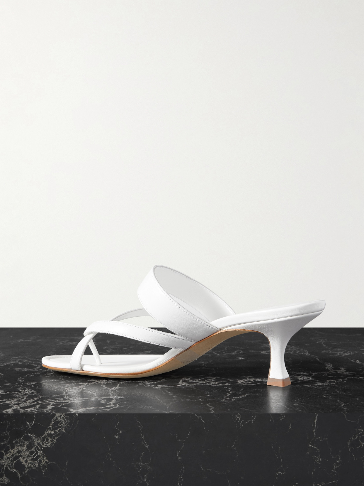 Shop Manolo Blahnik Susa 50 Leather Sandals In White