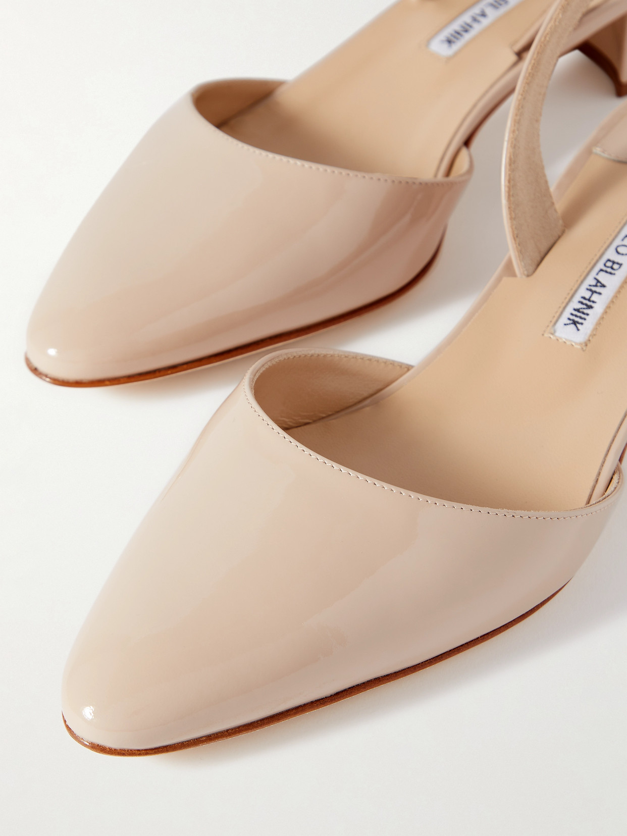 Manolo Blahnik Aspro 30 Patent-leather Pumps In Cream