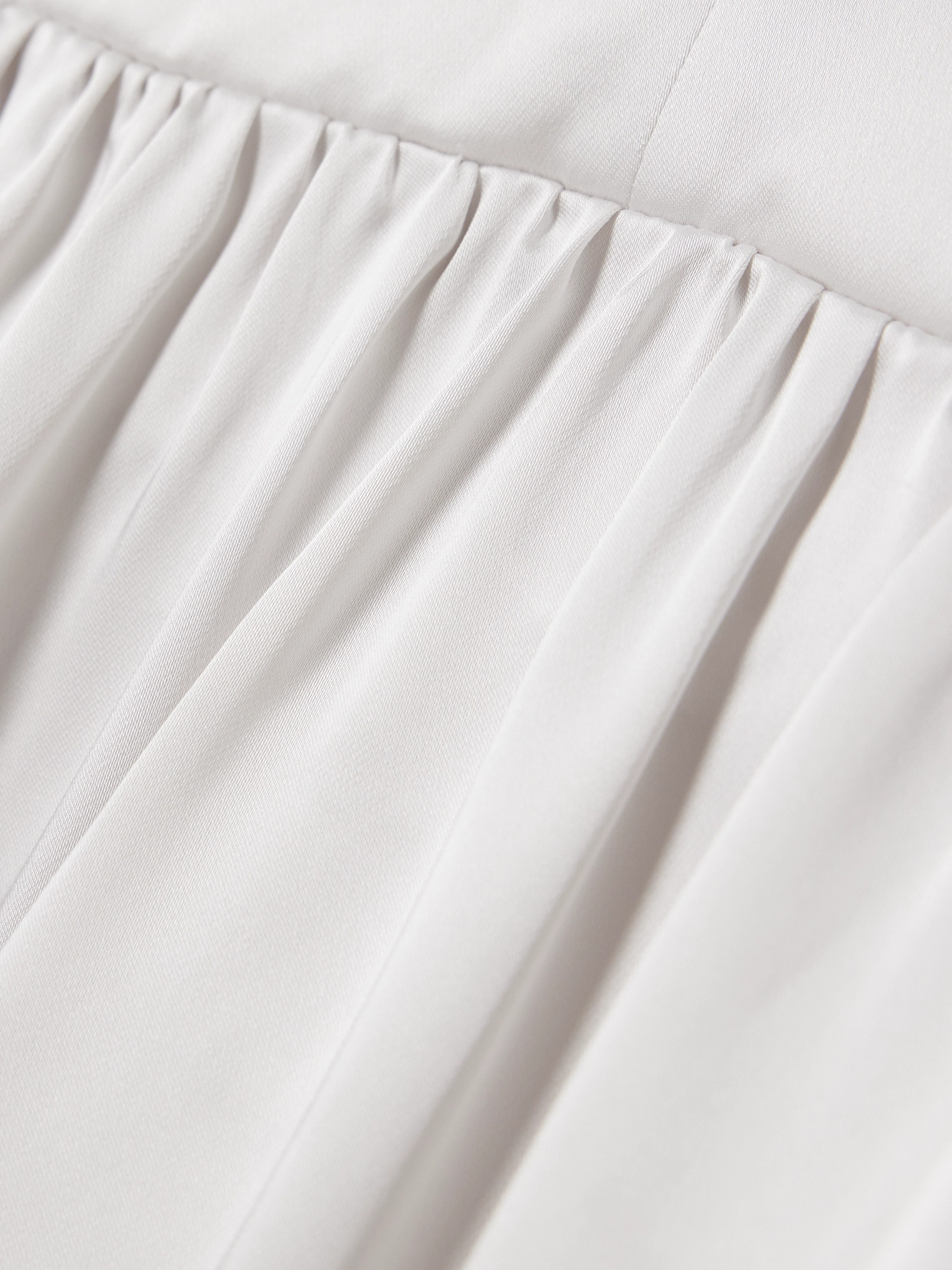 16arlington Salina Gathered Satin Halterneck Gown In Silver