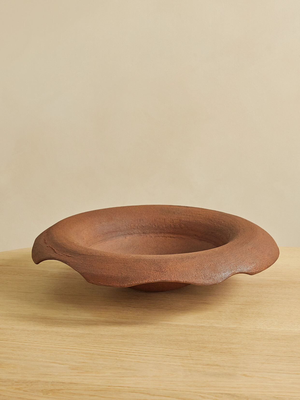 LOUISE ROE - Collar Object 007 Cast Iron Bowl - Brown