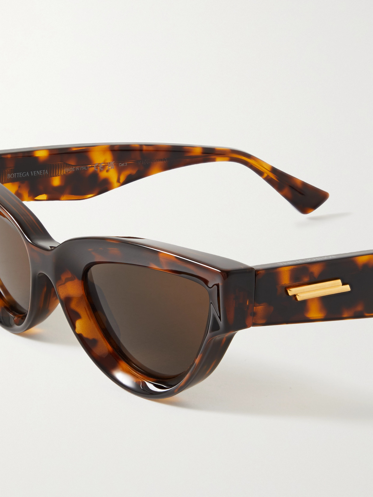 Shop Bottega Veneta Injection Cat-eye Tortoiseshell Acetate Sunglasses