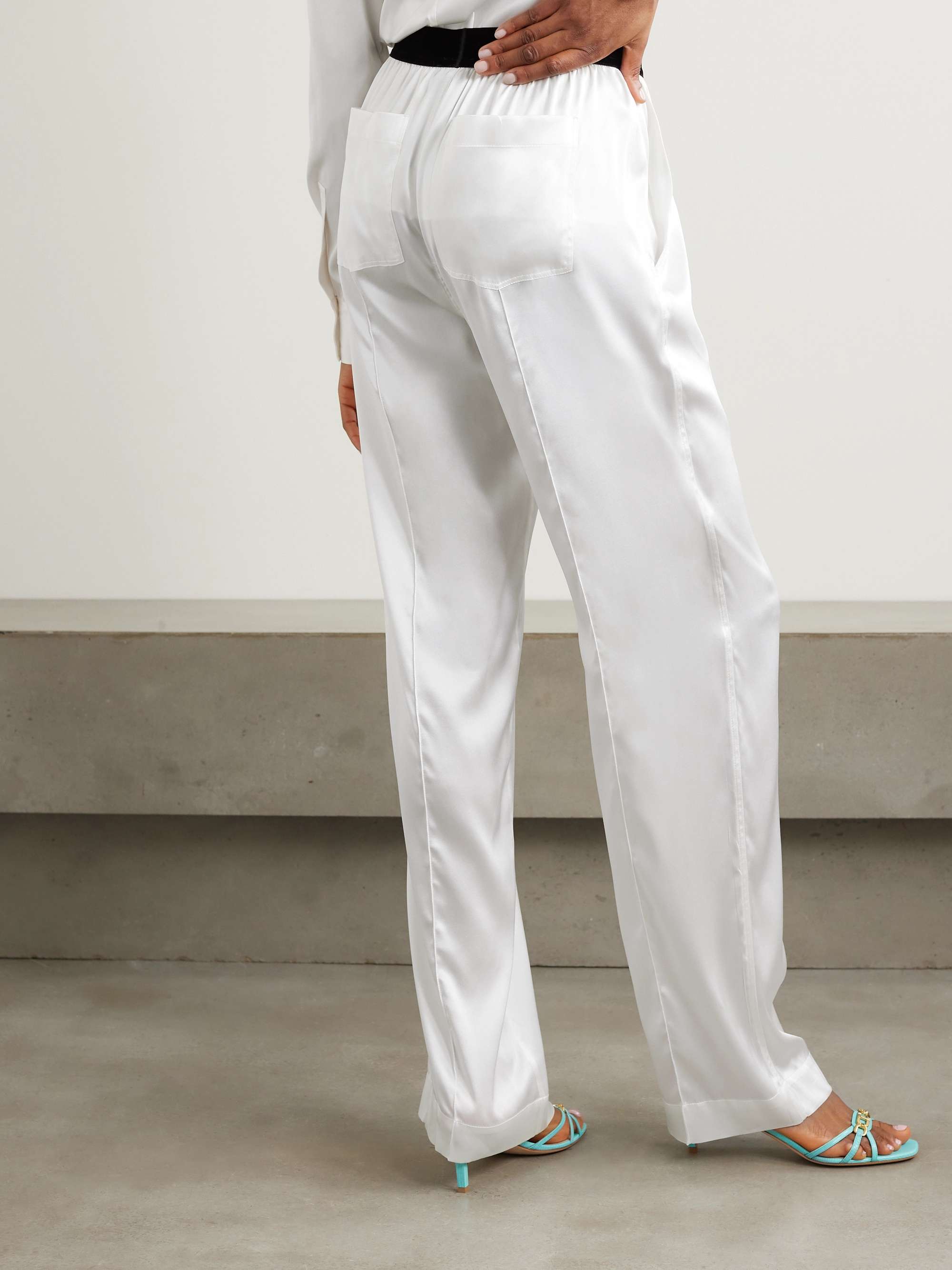 TOM FORD 