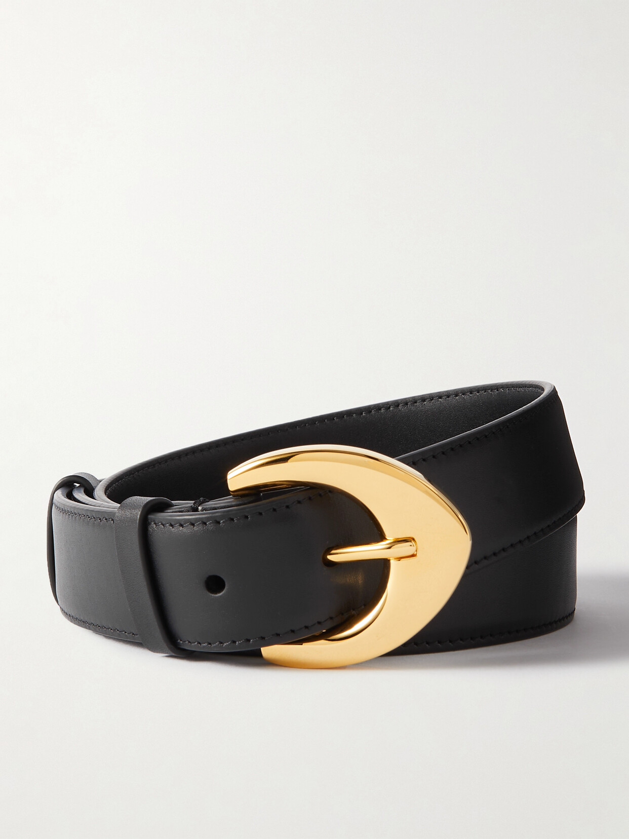 Shop The Row Arrow Leather Waist Belt In Black