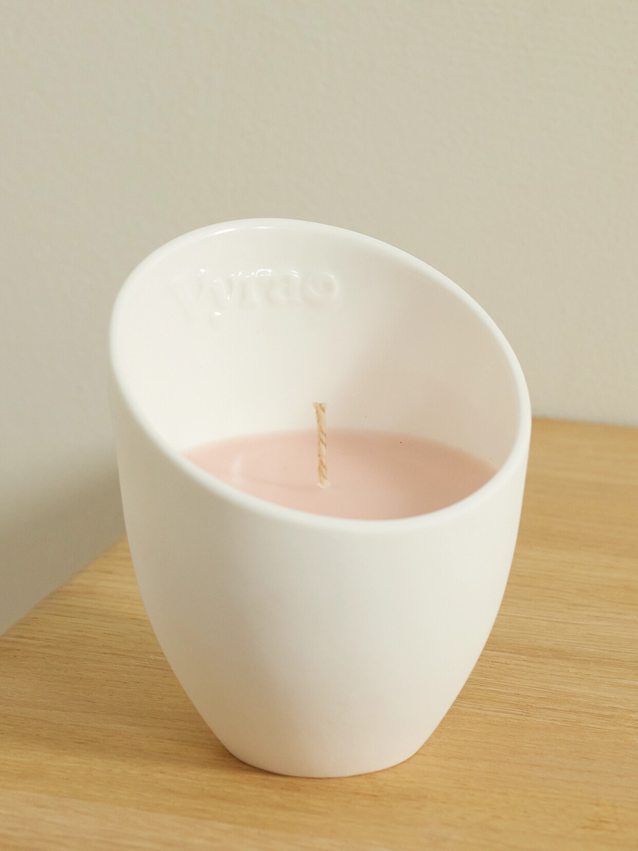 Vyrao - Scented Candle - Rose Marie, 170g