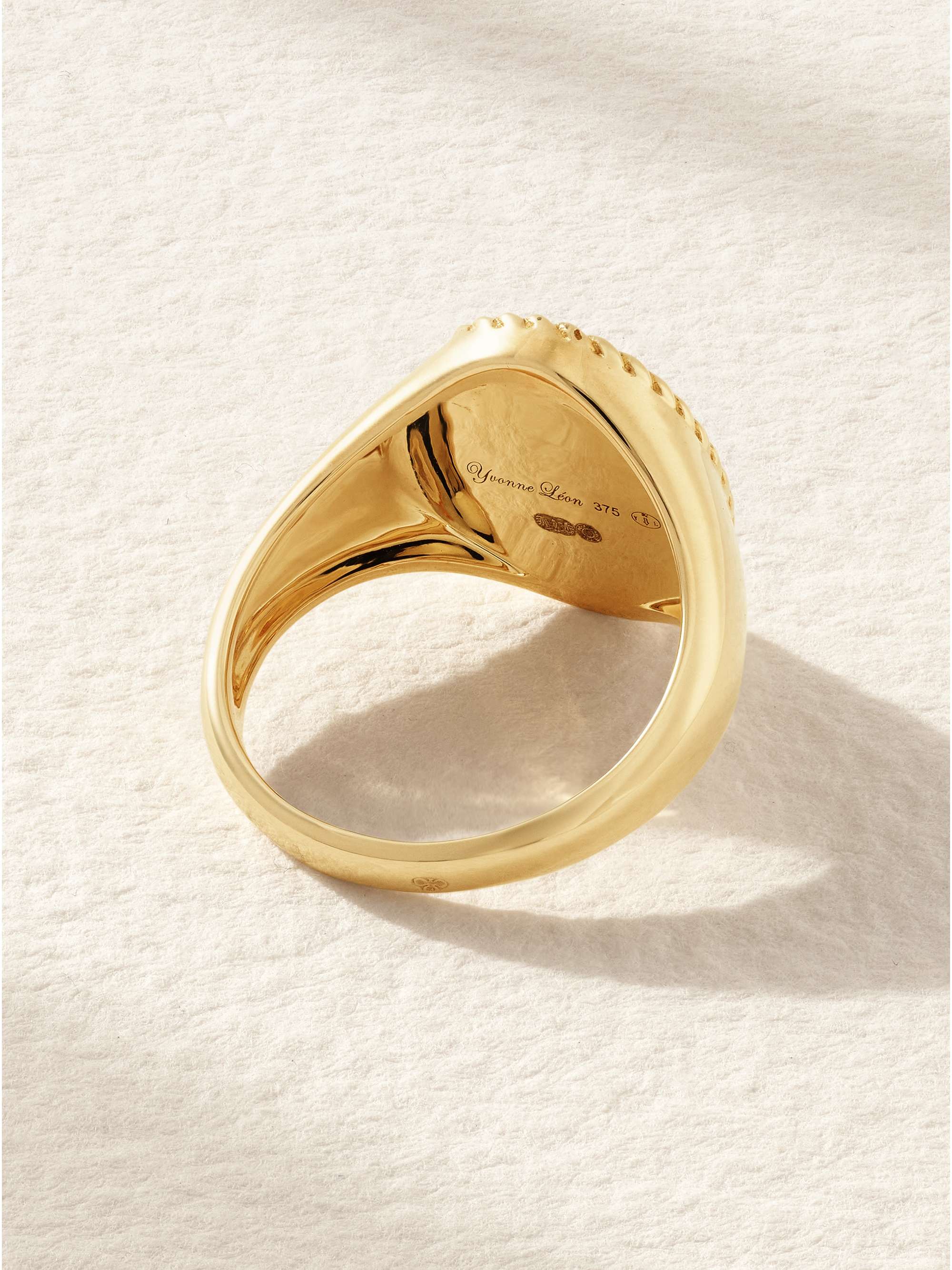 YVONNE LÉON 9-karat gold, agate and diamond ring