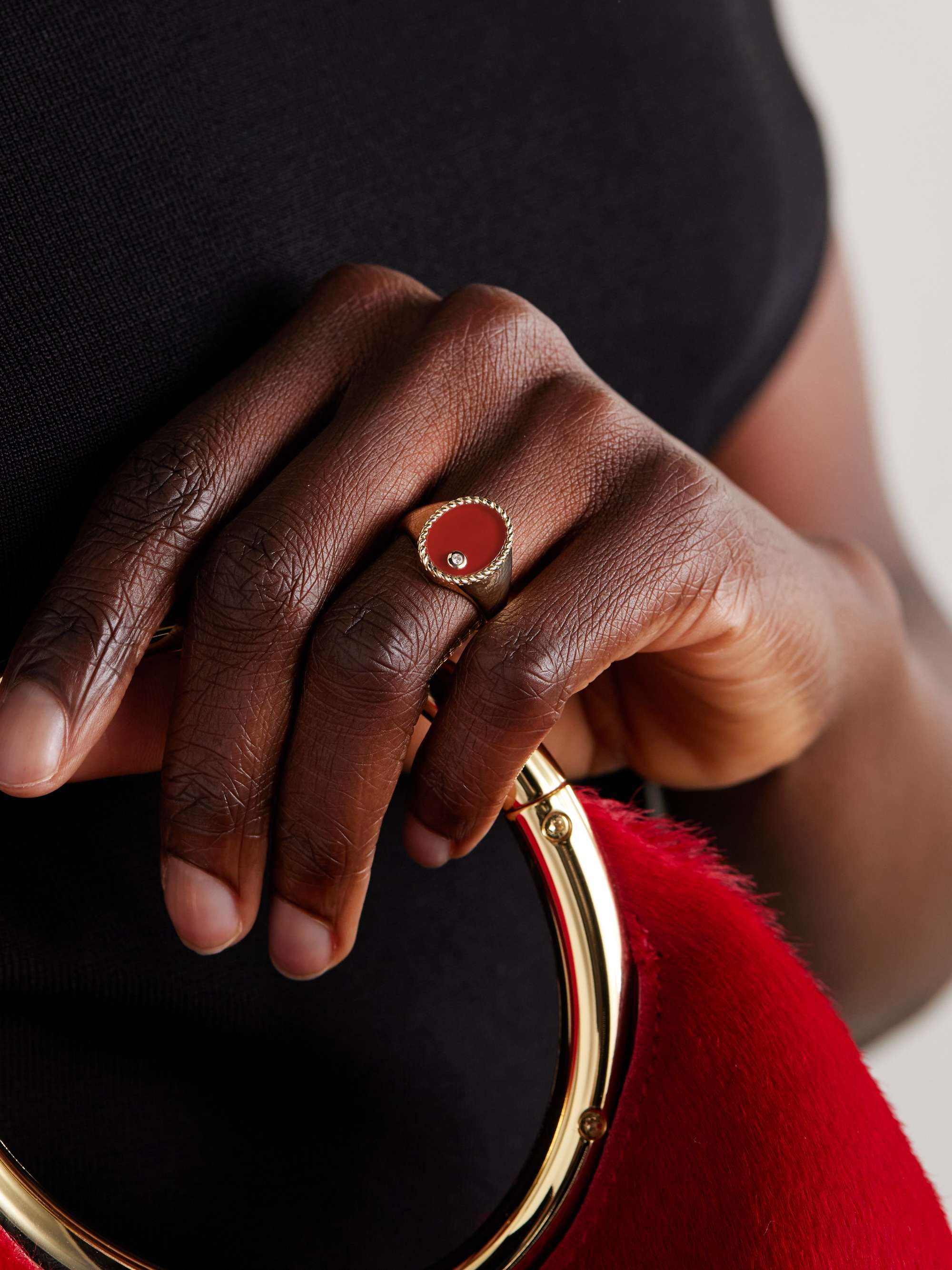 YVONNE LÉON 9-karat gold, agate and diamond ring