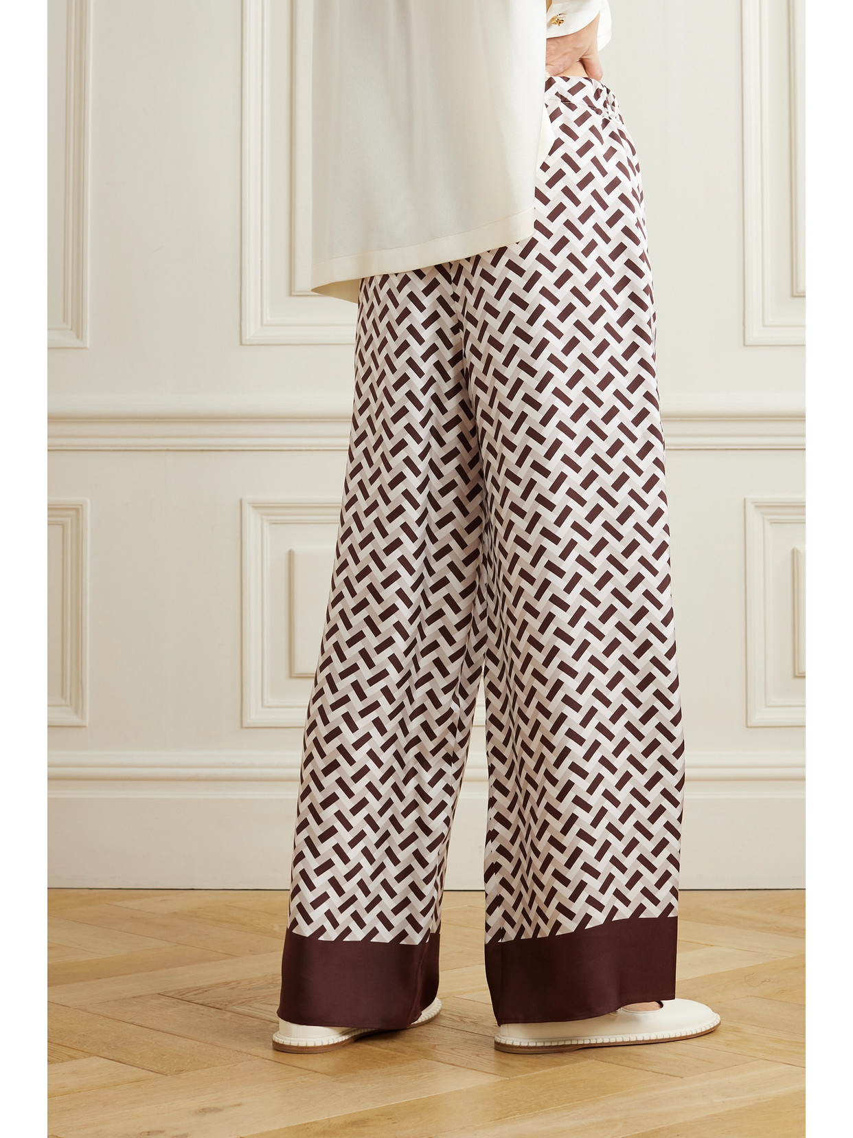 Shop Max Mara Leisure Sesamo Printed Silk-satin Wide-leg Pants In Multi