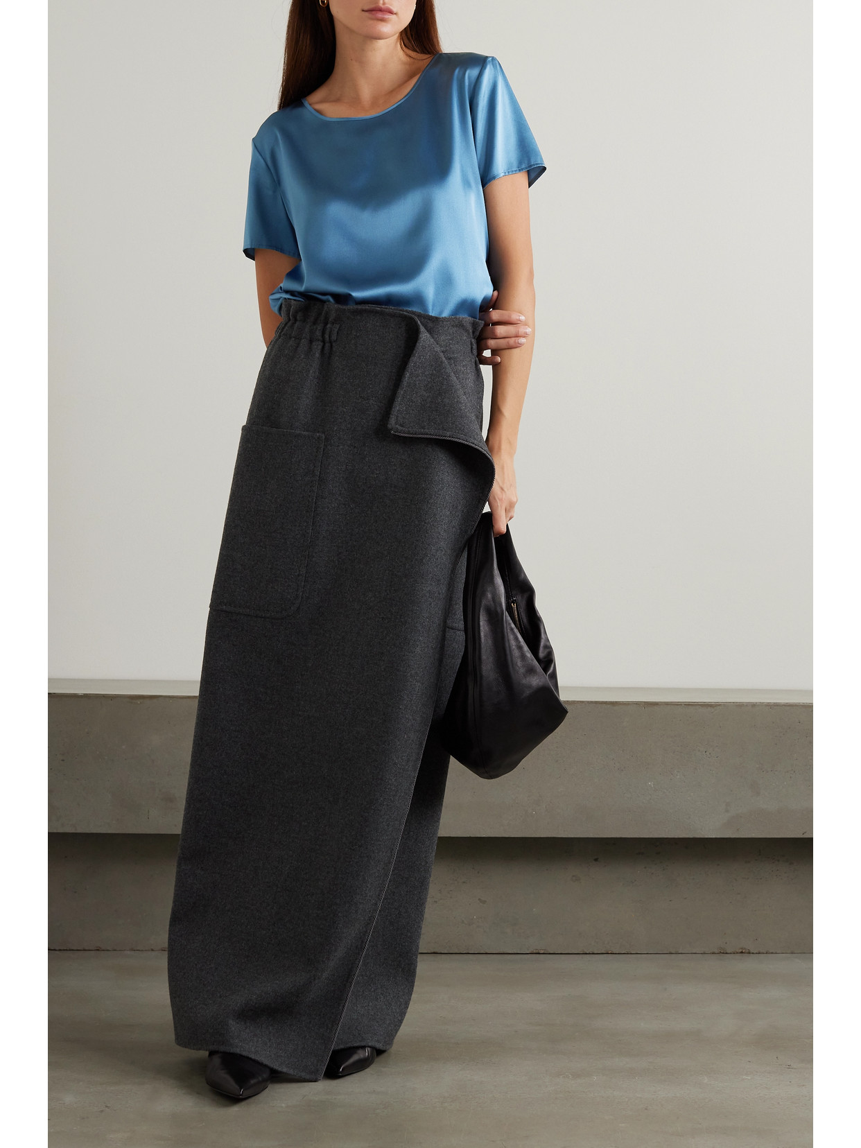 Max Mara Leisure Cortona Silk-blend Satin T-shirt In Blue