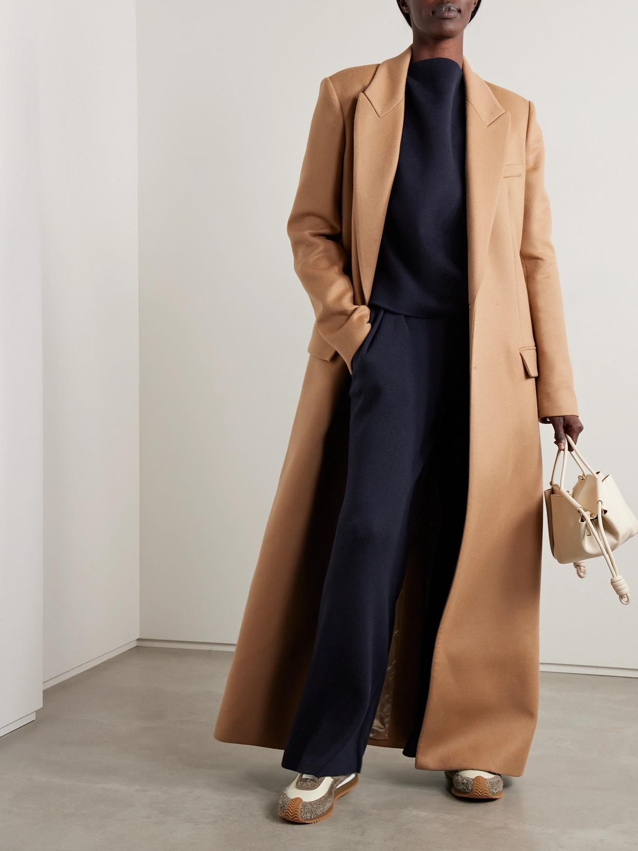 Max Mara Cervo Wide-leg Wool Trousers In Blue