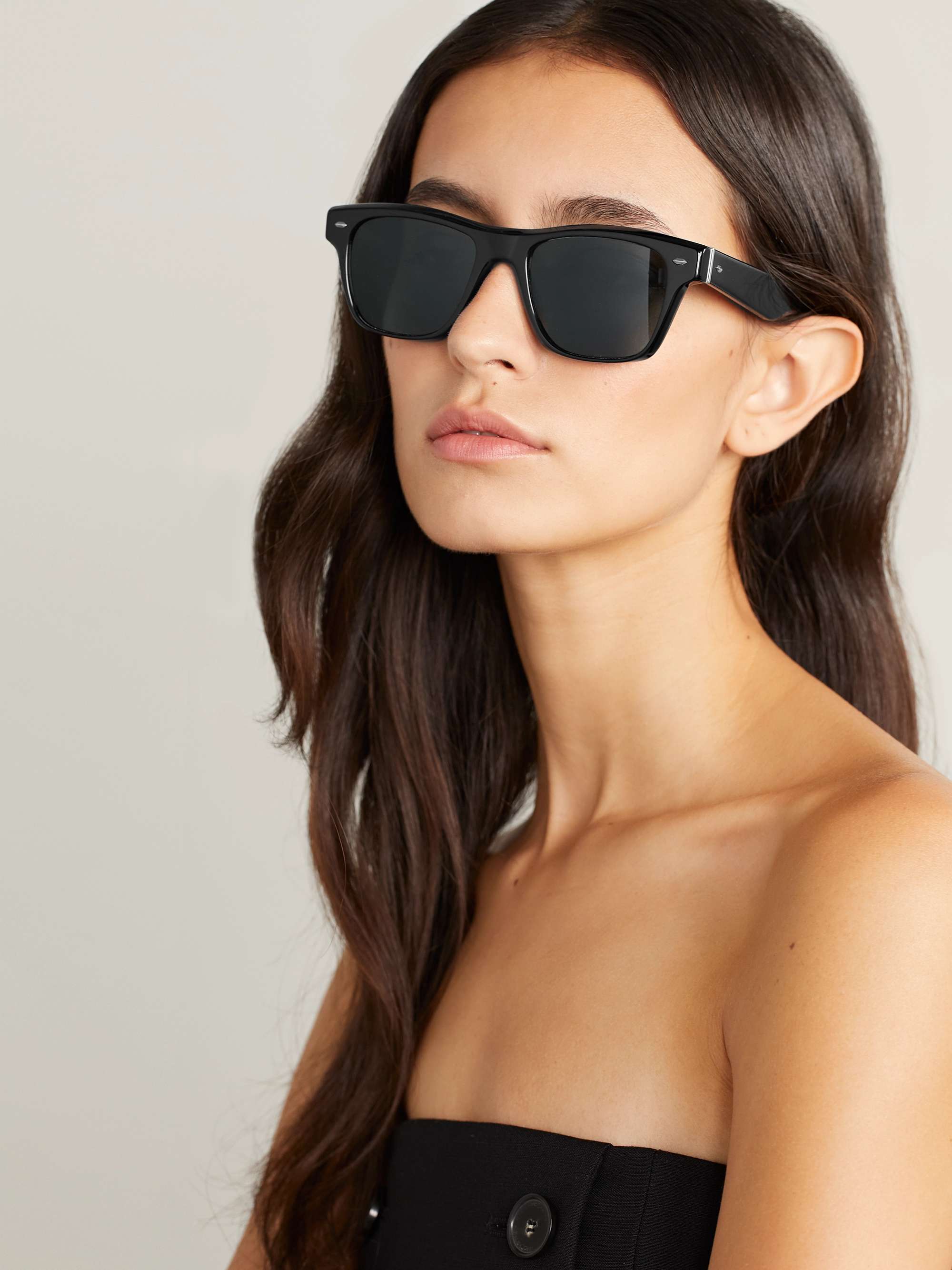 OLIVER PEOPLES 