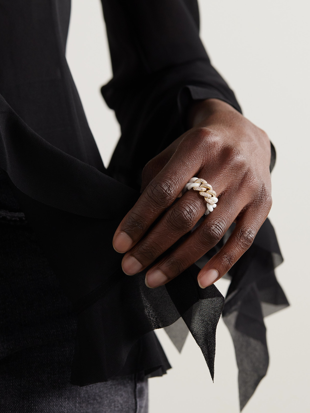 Shay 18-karat Gold, Ceramic And Diamond Ring In White