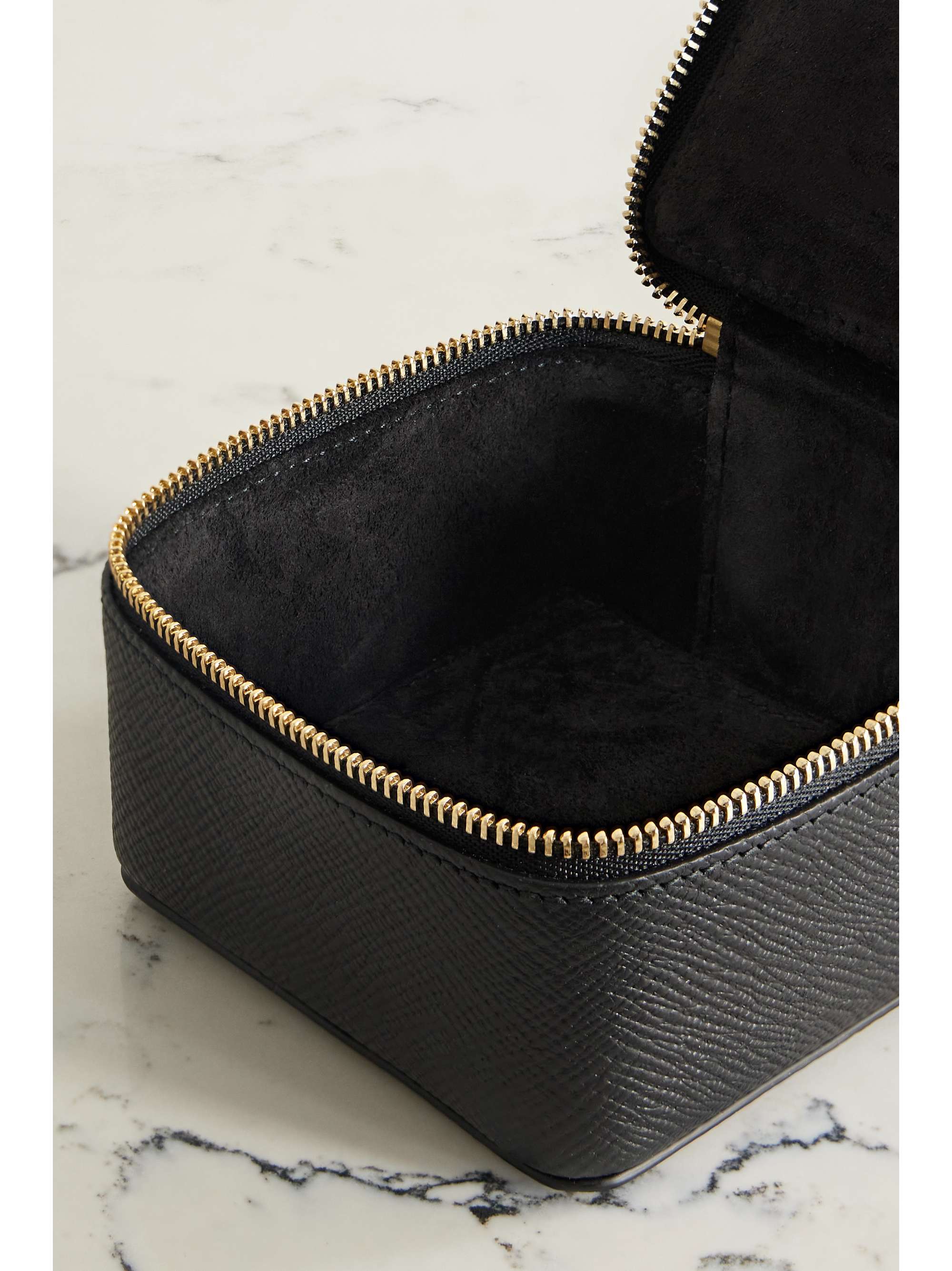 SMYTHSON 