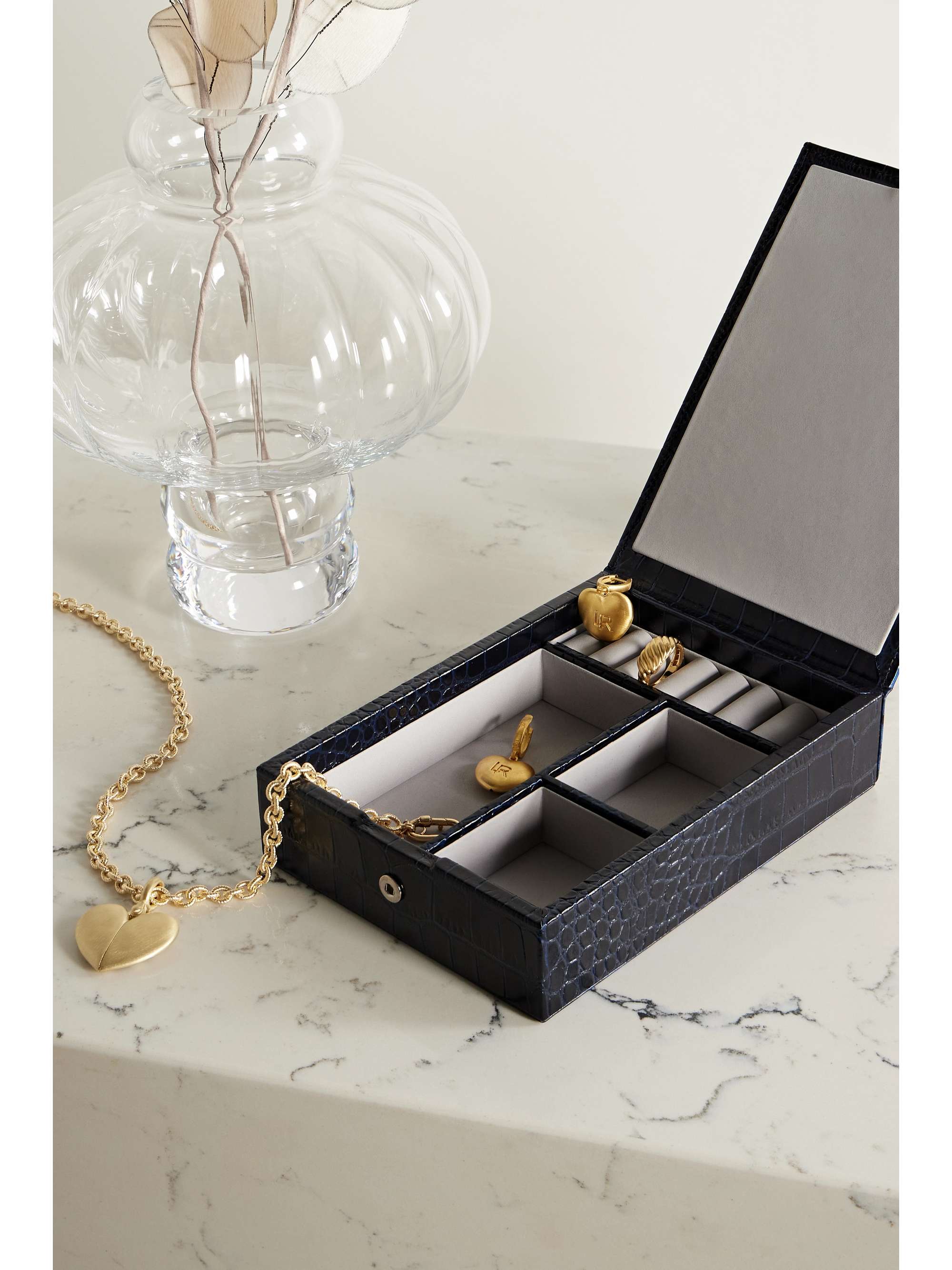 SMYTHSON 