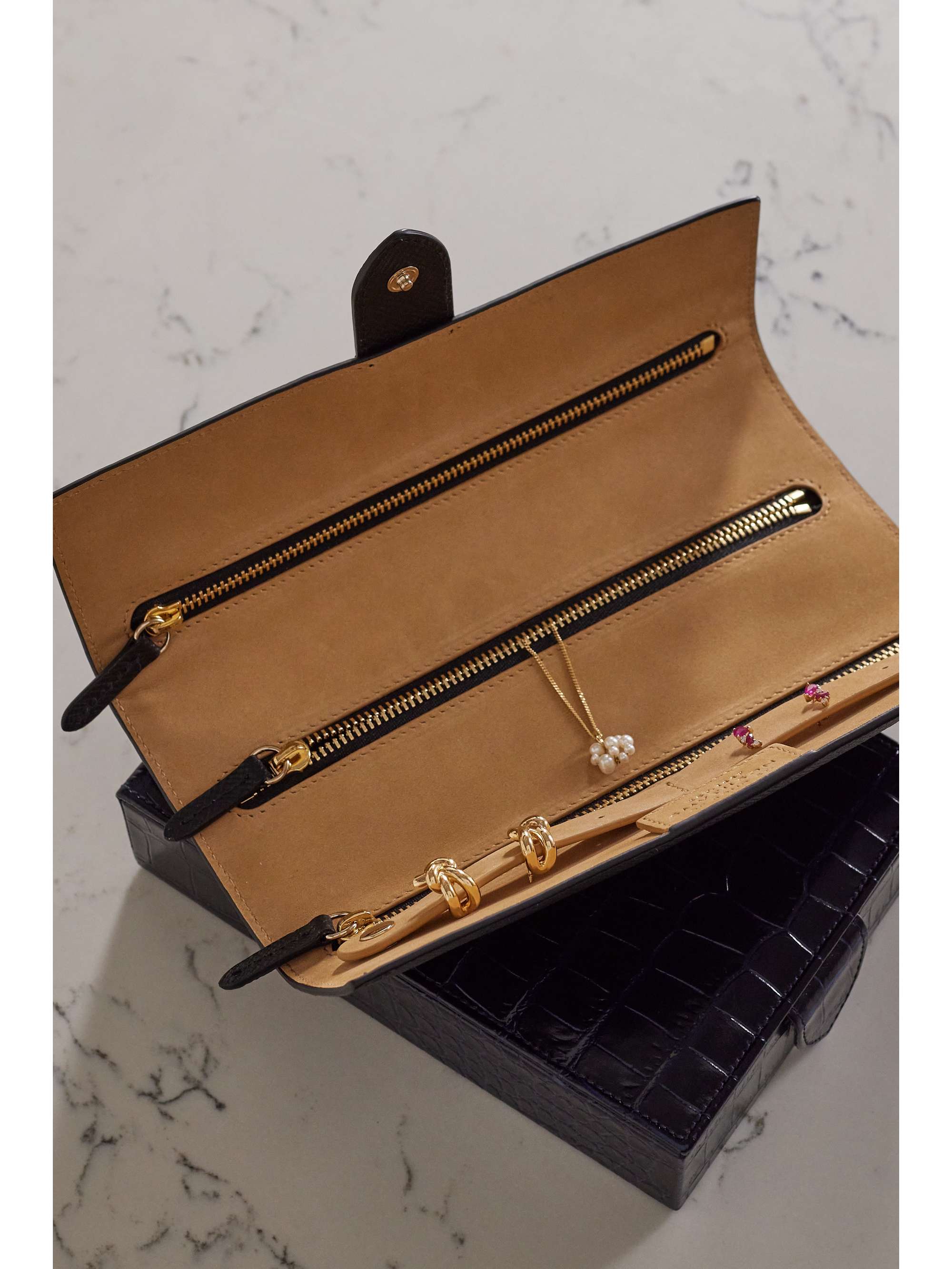 SMYTHSON 