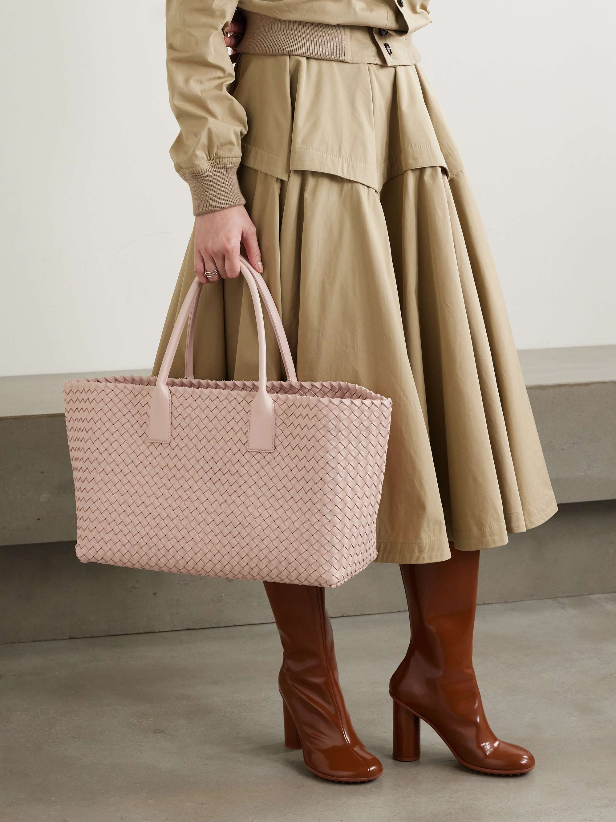 Cabat intrecciato leather tote pink One Size