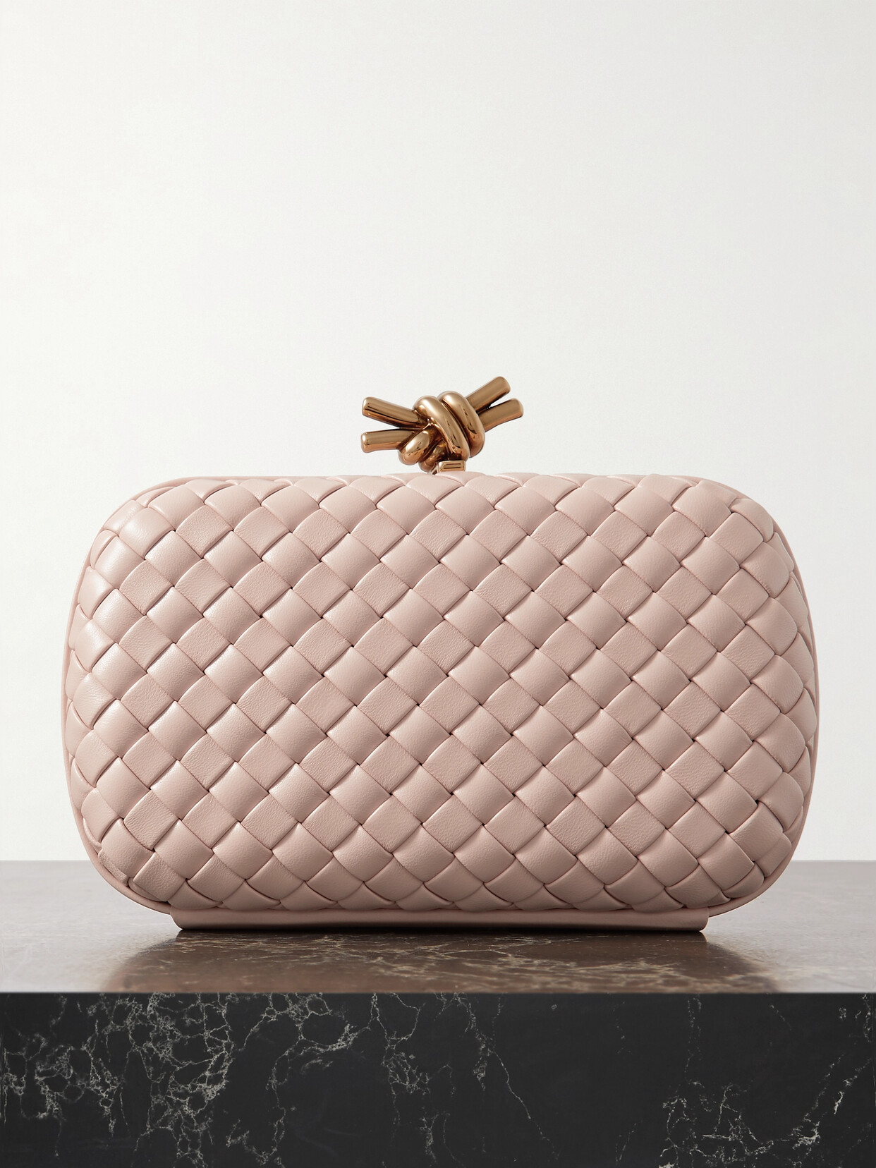 Bottega Veneta - Knot Padded Intrecciato Leather Clutch - Pink