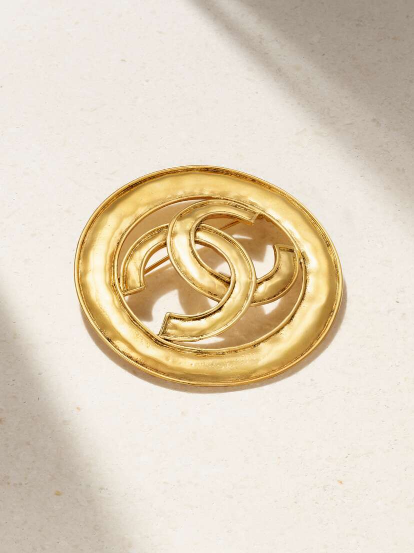 Vintage Chanel Hammered Gold-plated Brooch