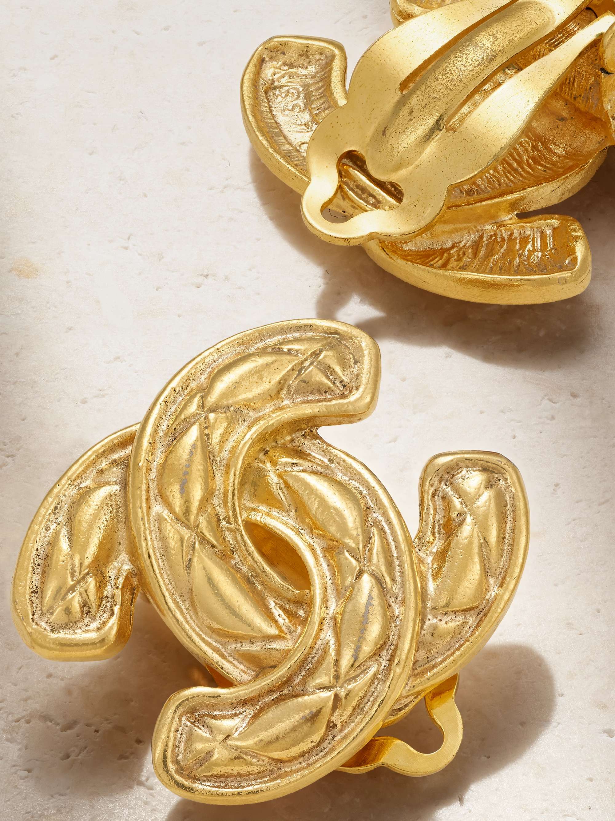 VINTAGE CHANEL 
