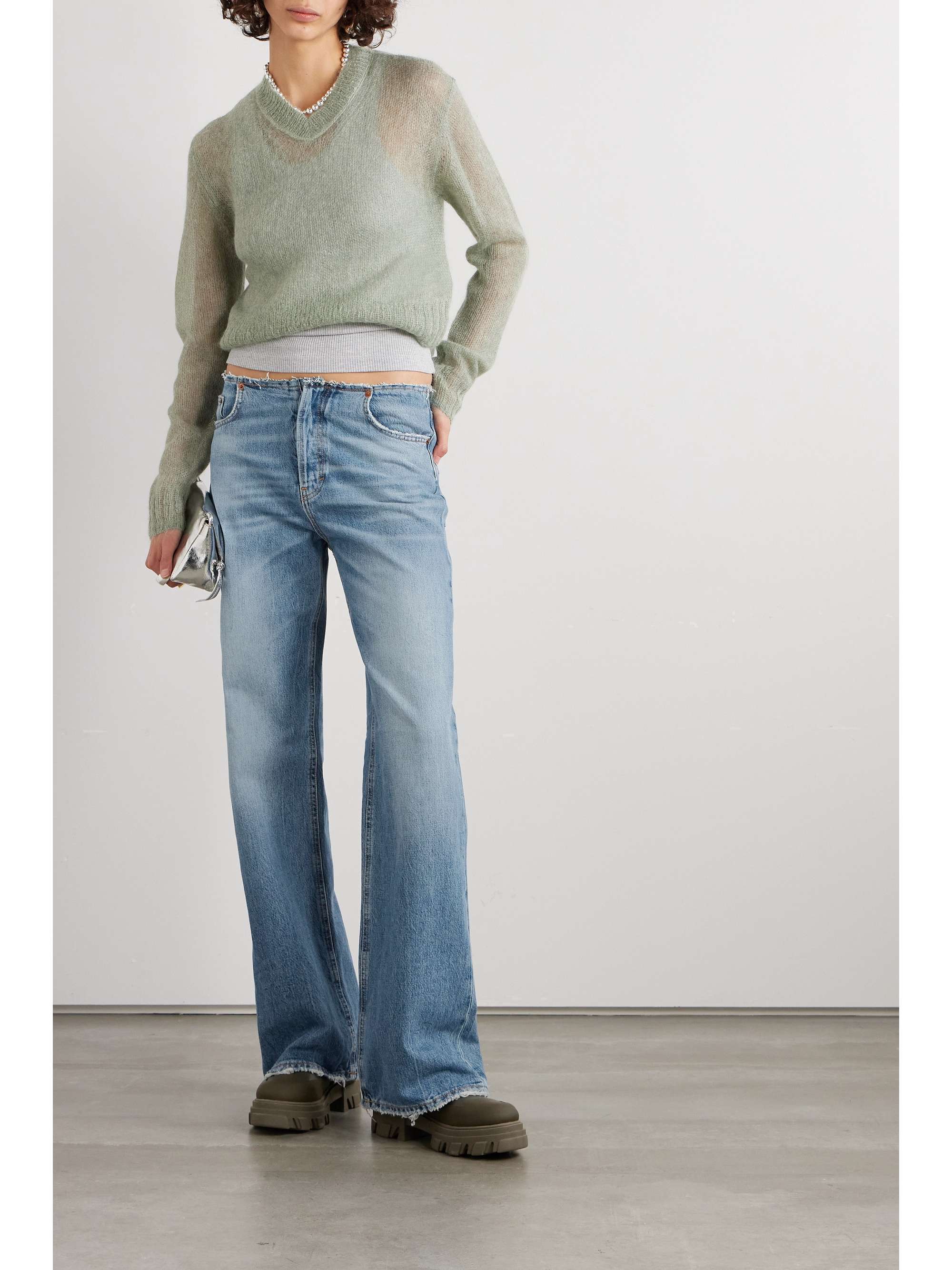 NET SUSTAIN Korea WB distressed boyfriend jeans