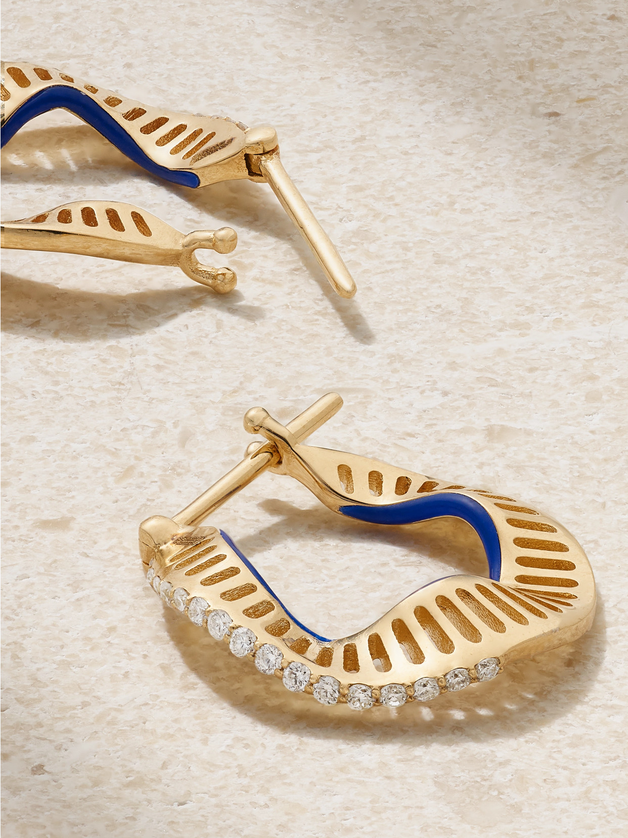 L'atelier Nawbar Twisted Waves 18-karat Gold, Enamel And Diamond Hoop Earrings In Blue