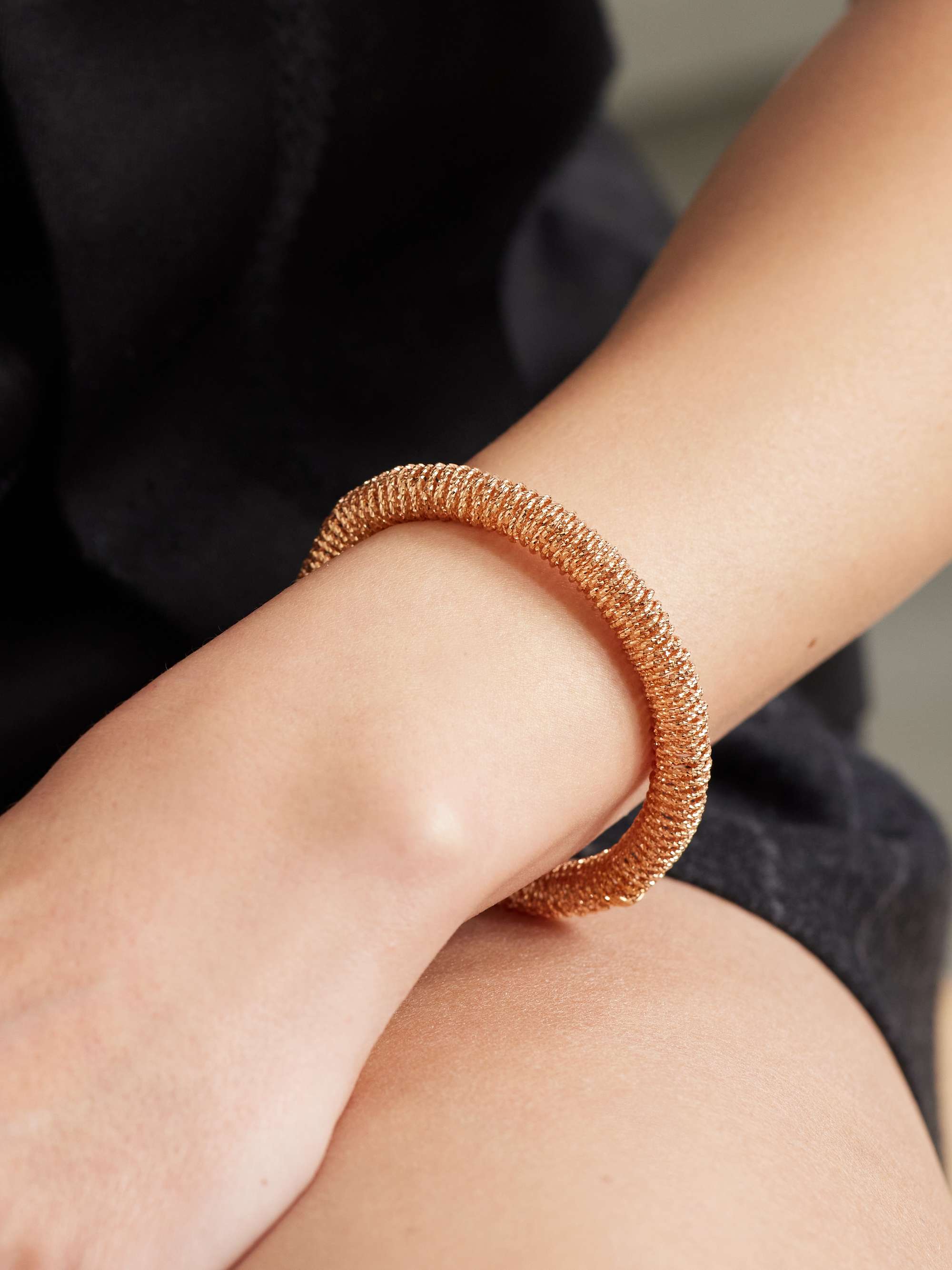 CAROLINA BUCCI K.I.S.S. Small 18karat rose gold bracelet NETAPORTER