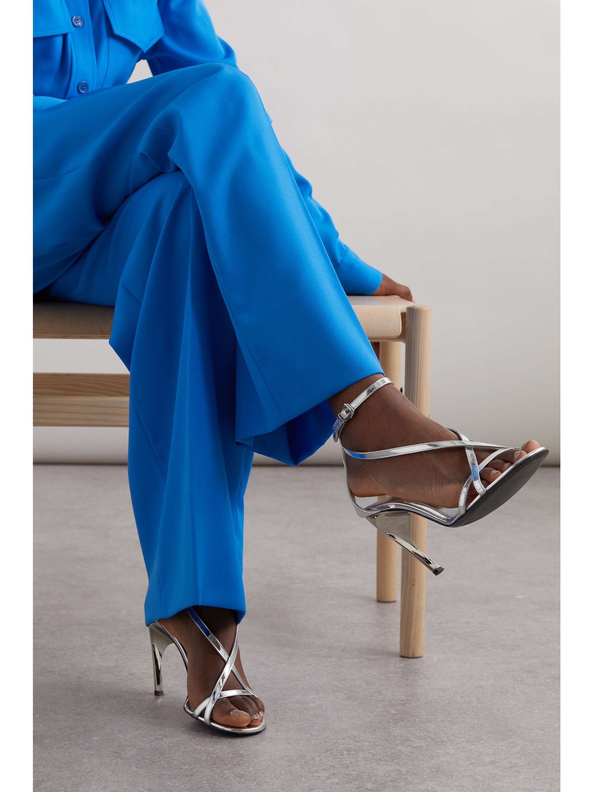 ALEXANDER MCQUEEN Armadillo mirrored-leather sandals | NET-A