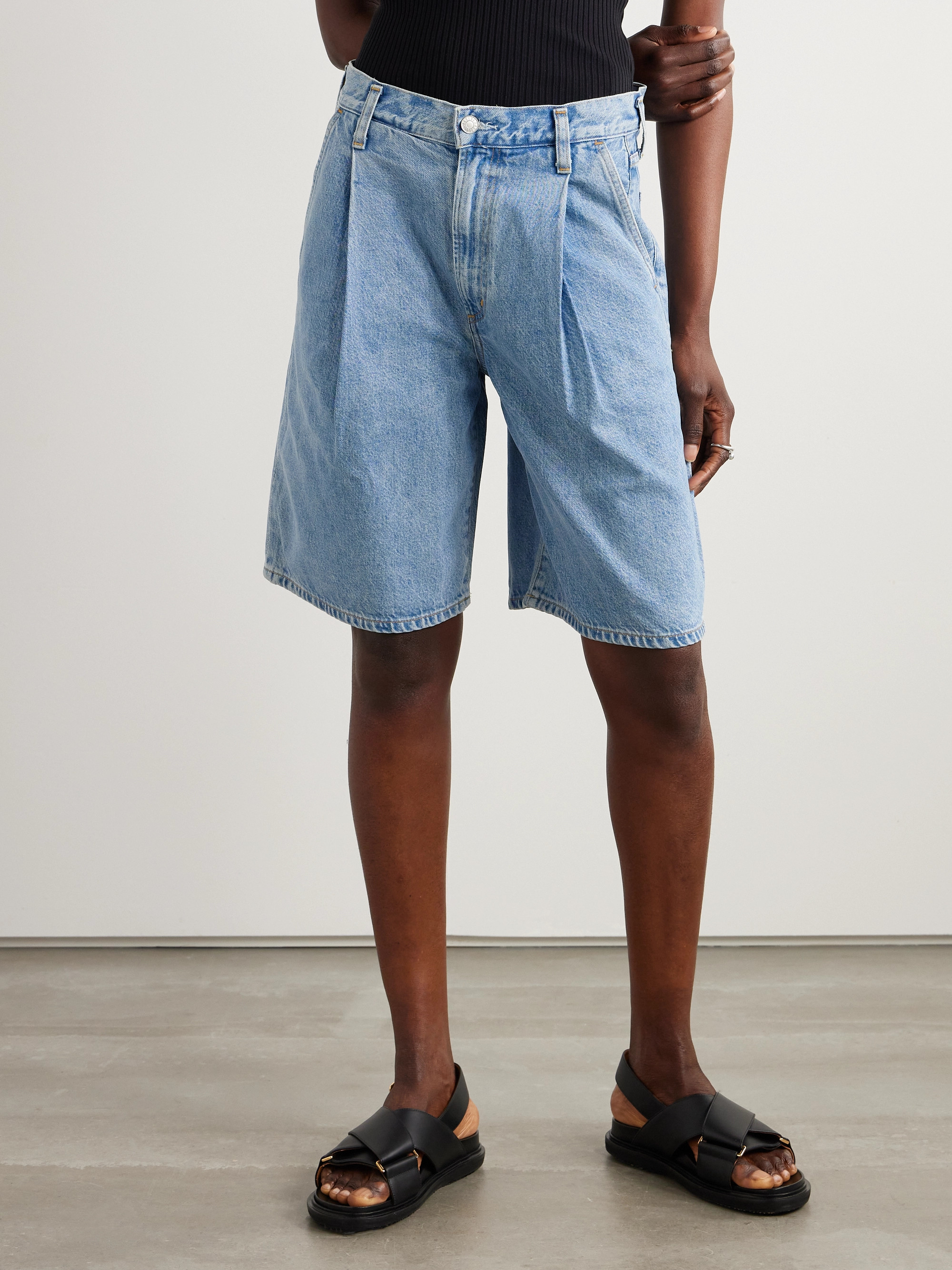 Agolde Ellis pleated denim shorts