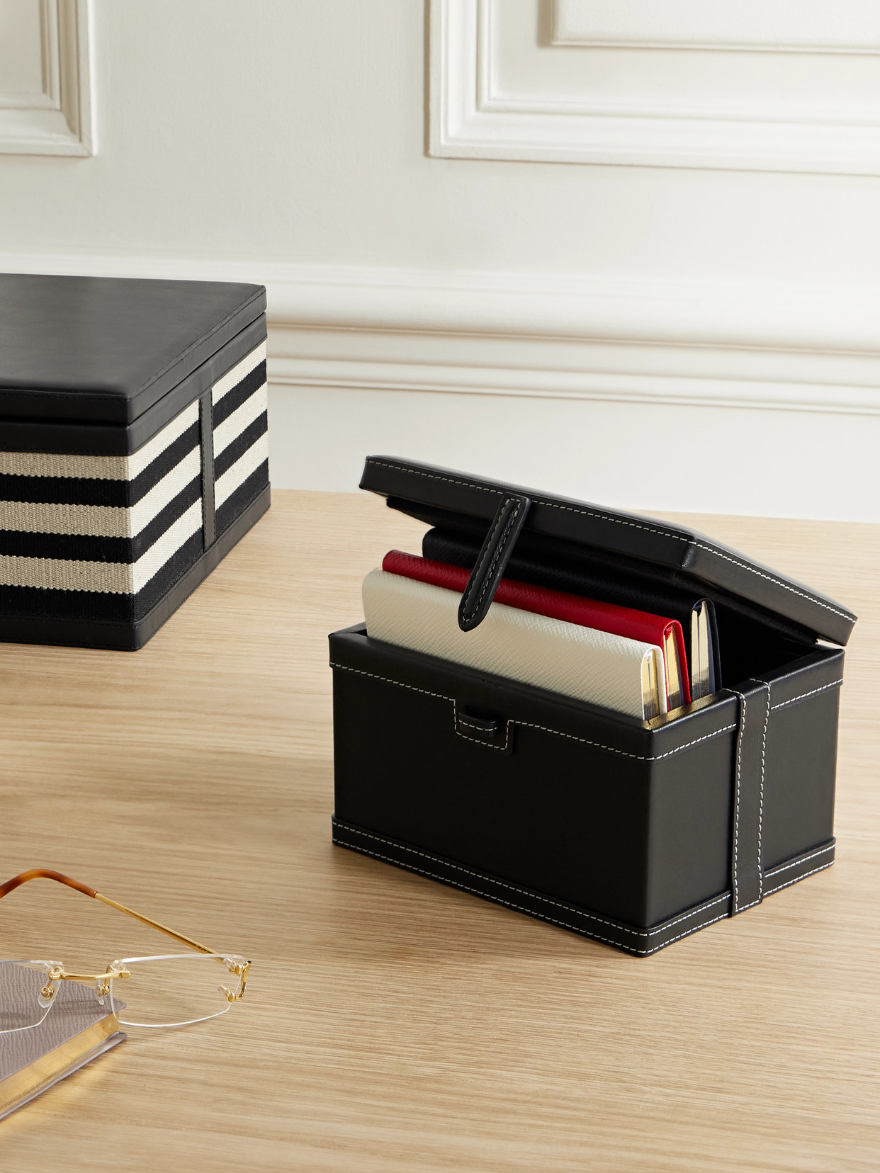 Hunting Season Small Leather Trunk Box In Black