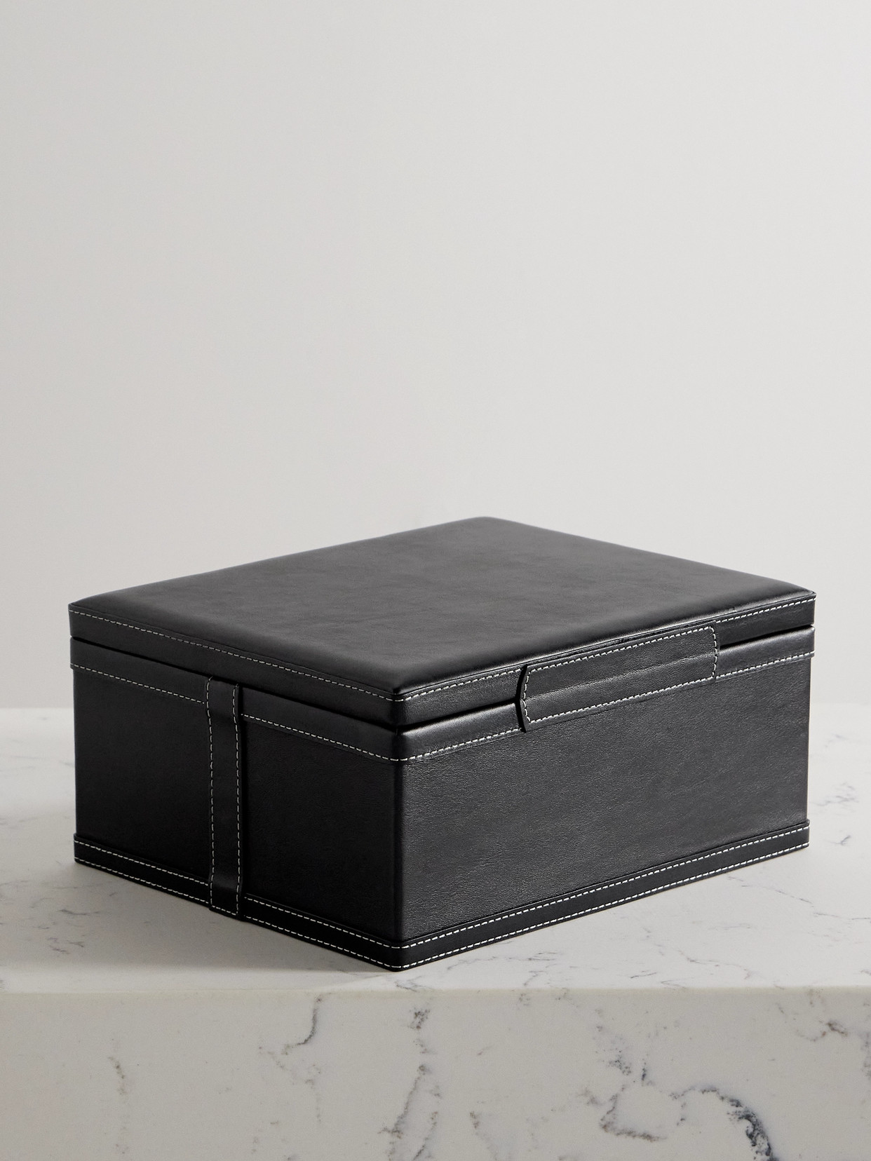 Hunting Season Medium Leather Trunk Box In Black