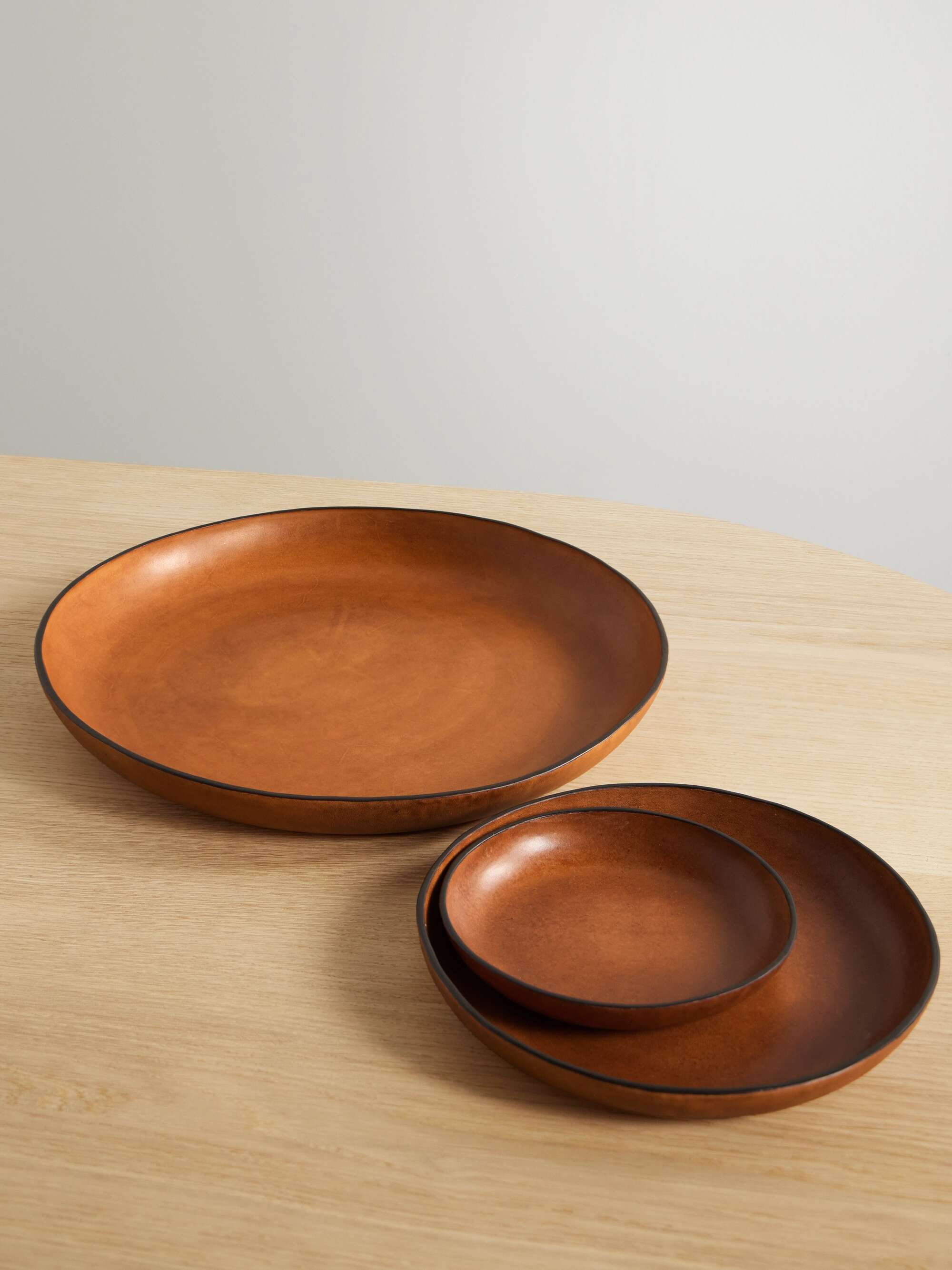 HUNTING SEASON Set of three leather trays