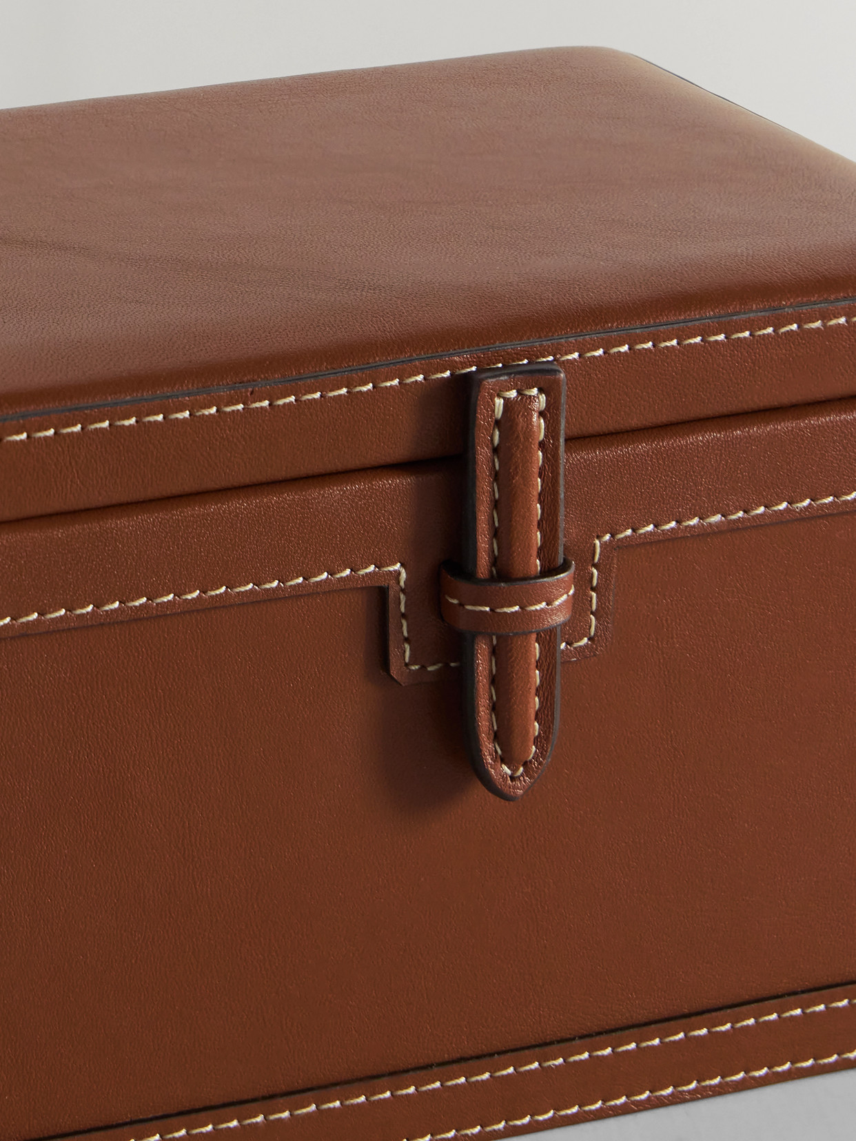 Hunting Season Small Leather Trunk Box In Brown