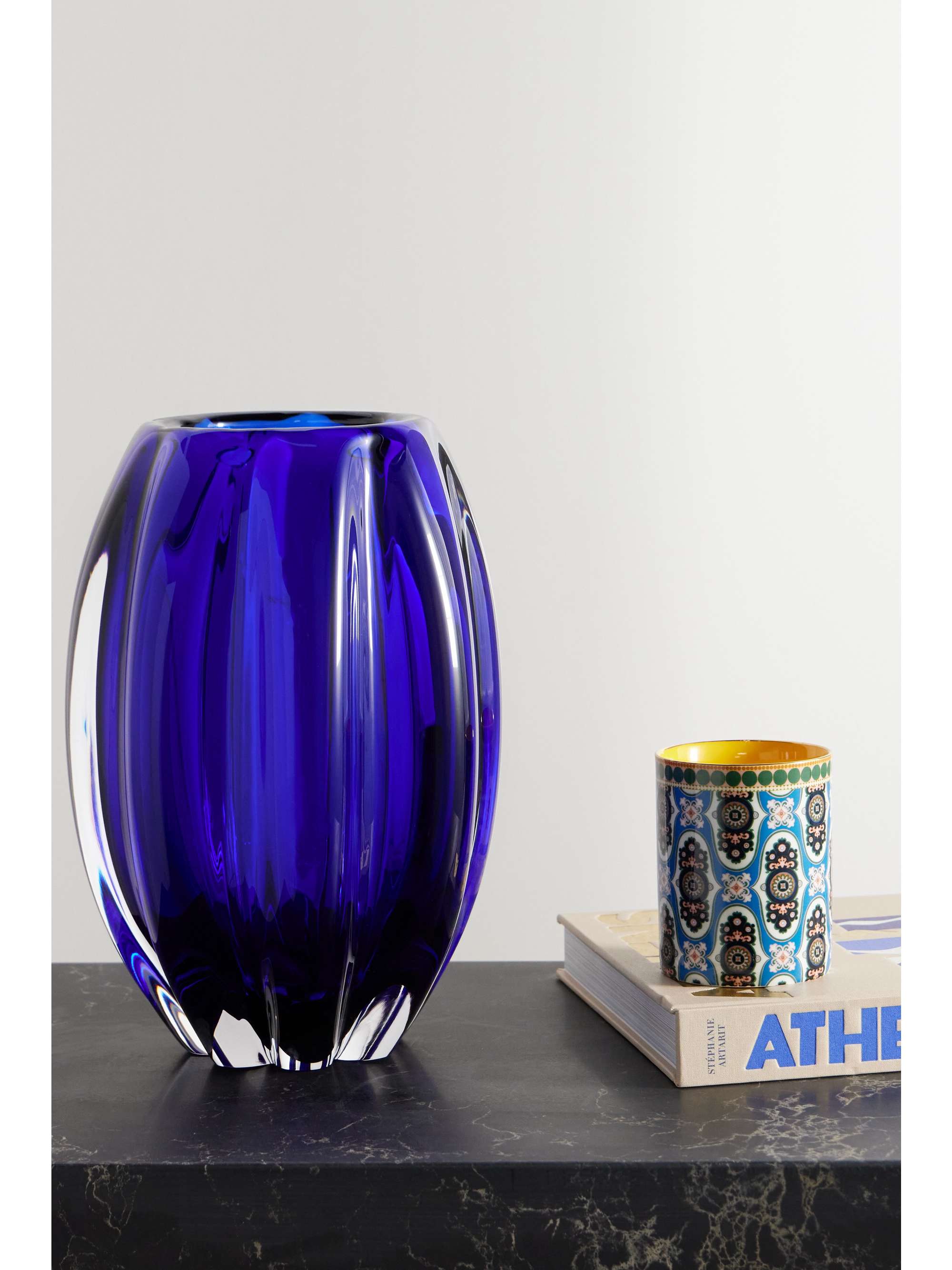 YALI GLASS 