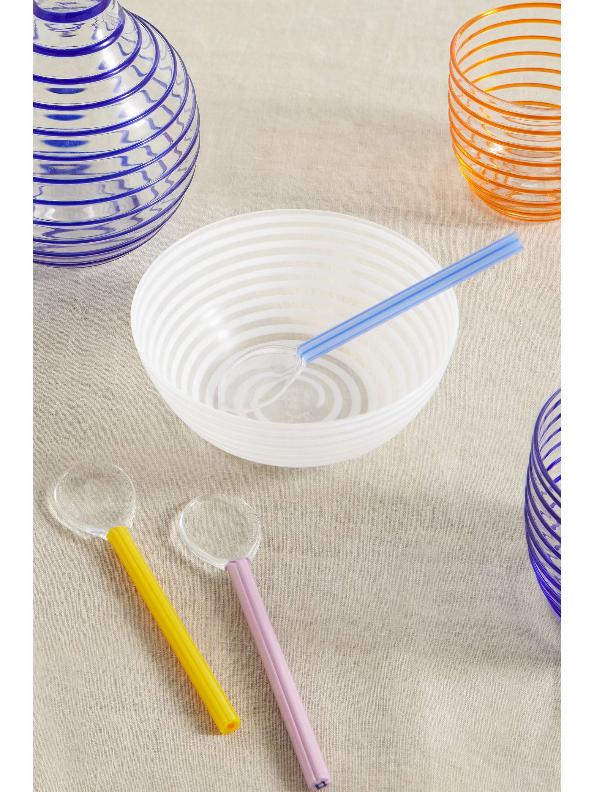 YALI GLASS 