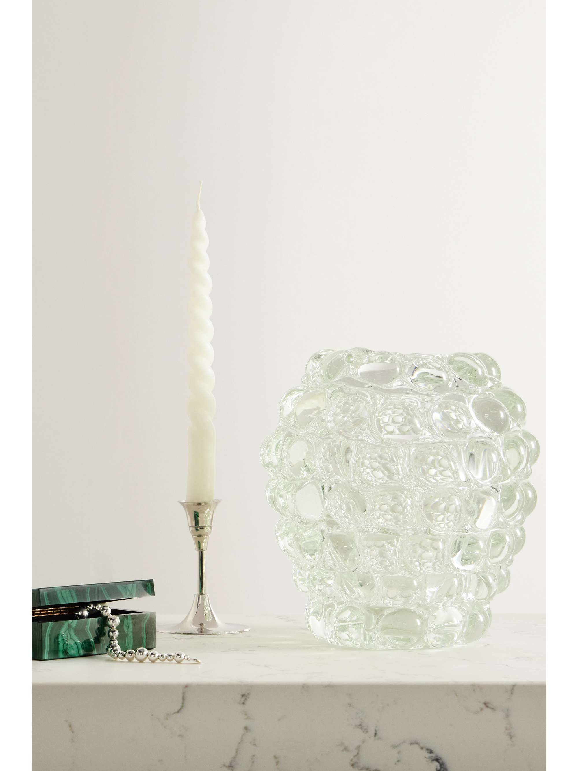 YALI GLASS 