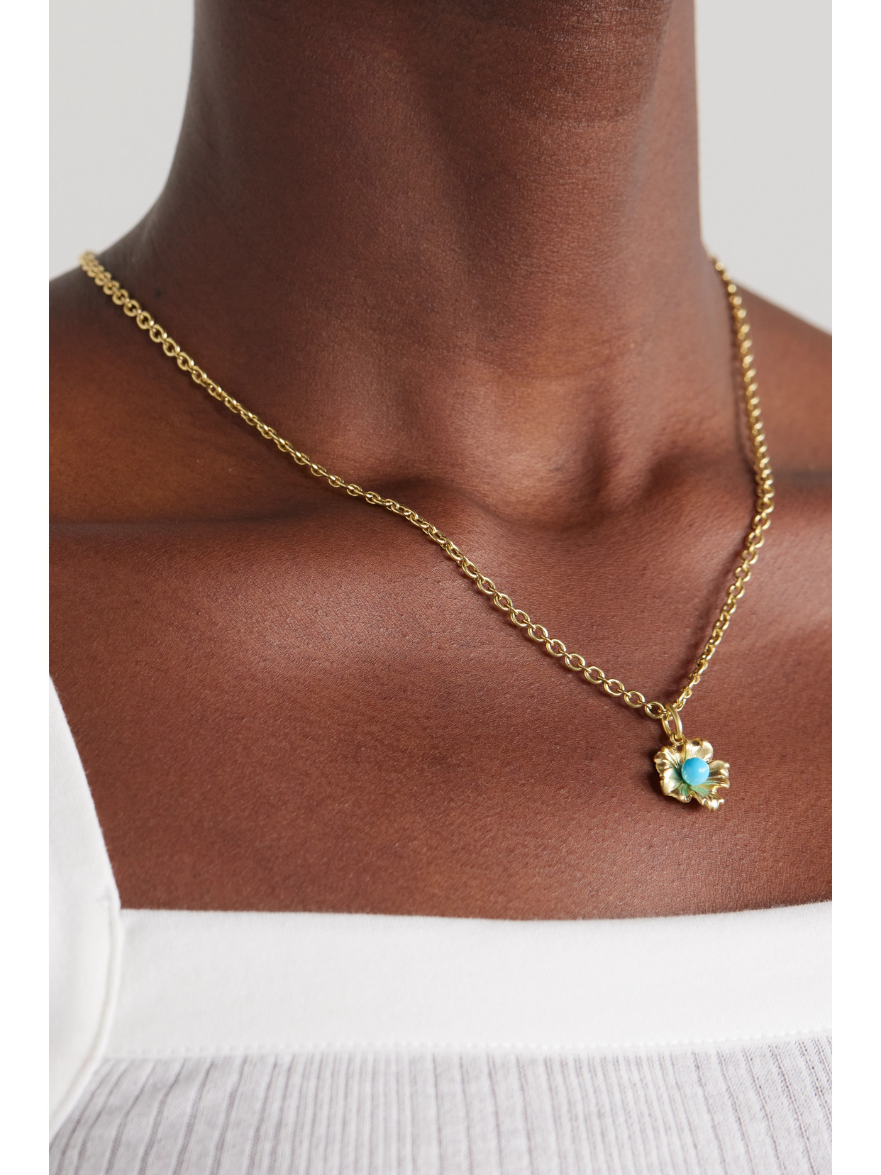 Irene Neuwirth Tropical Flower 18-karat Gold Turquoise Charm In Gold