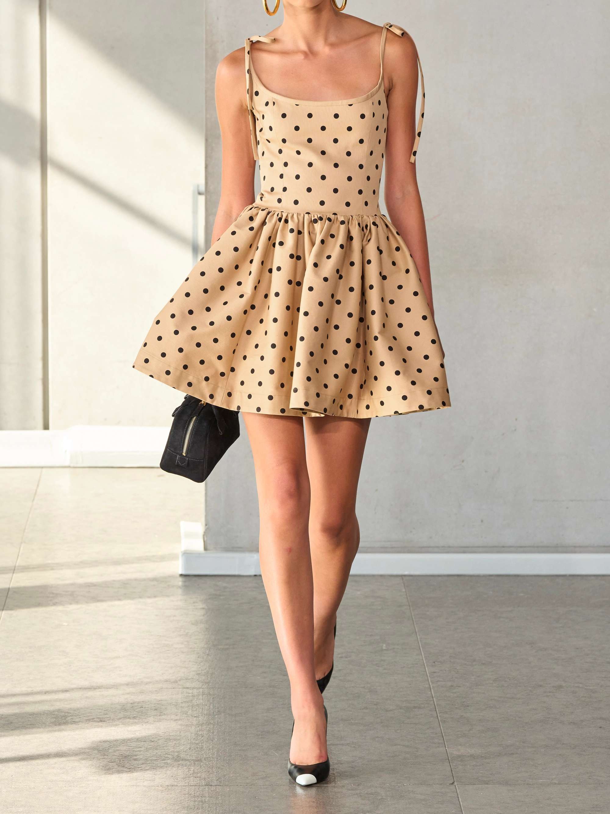 CAROLINA HERRERA 