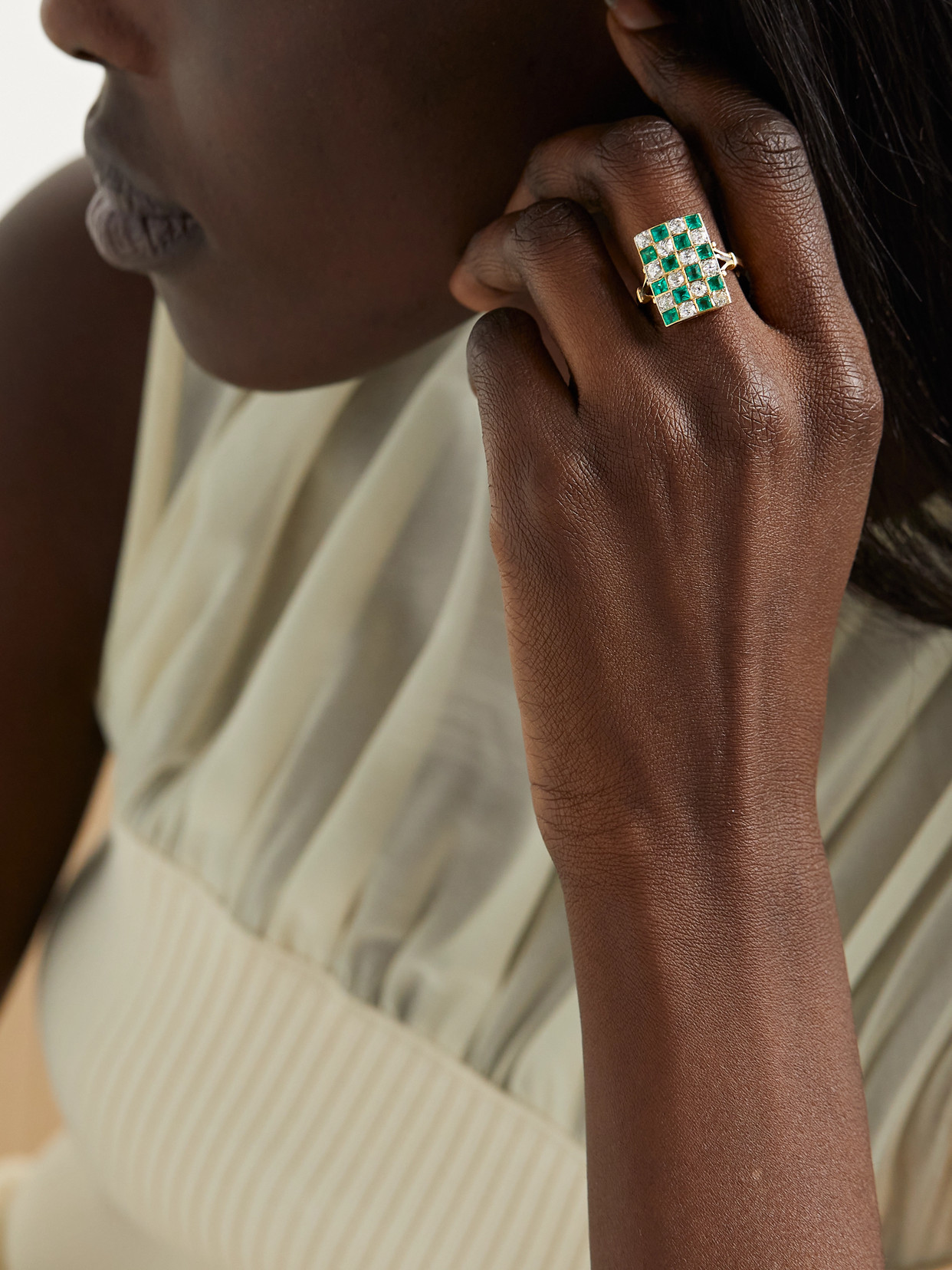 Shop Stephanie Windsor Victorian 1900 Gold, Emerald And Diamond Ring